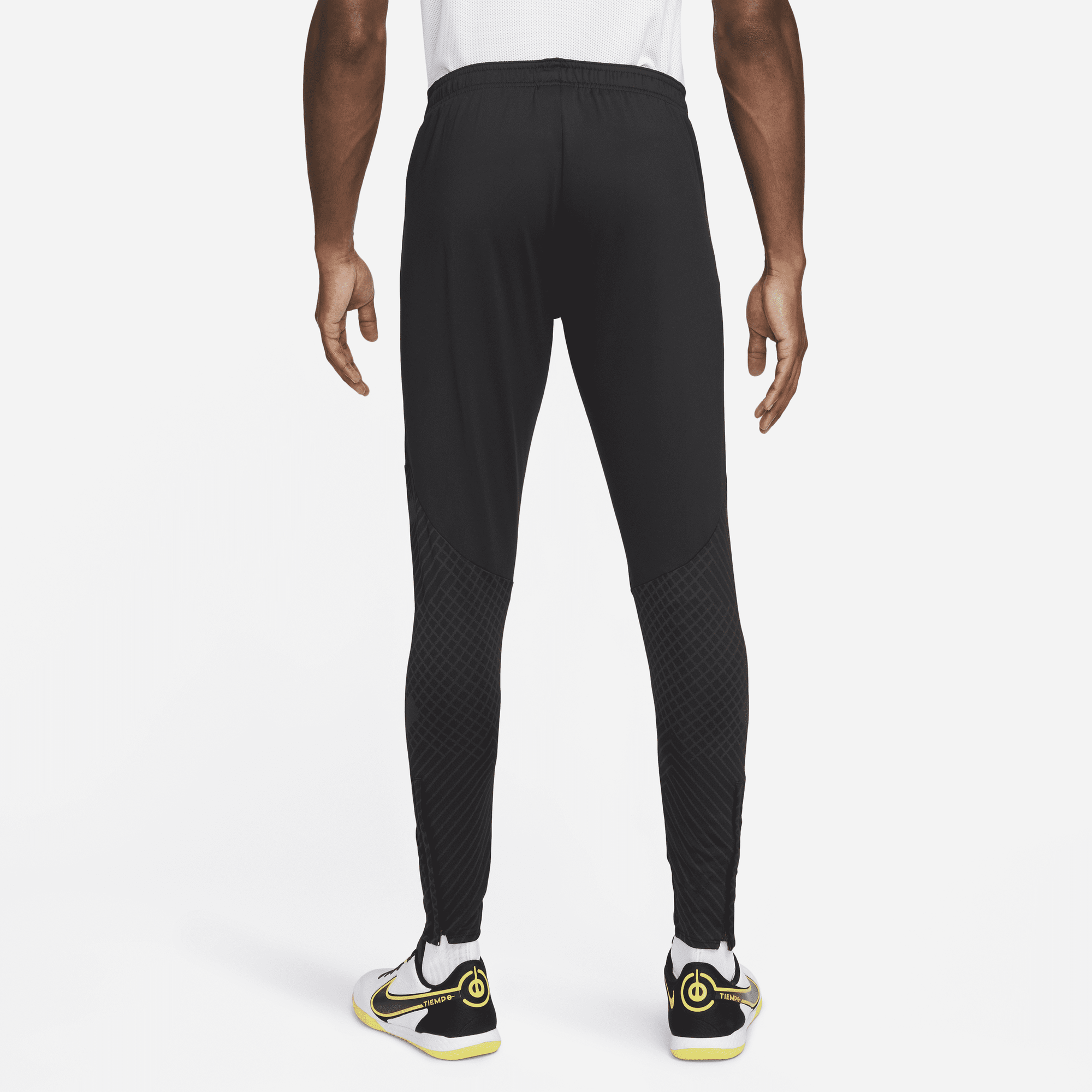 Shop Dri FIT Strike Men s Football Pants Nike KSA