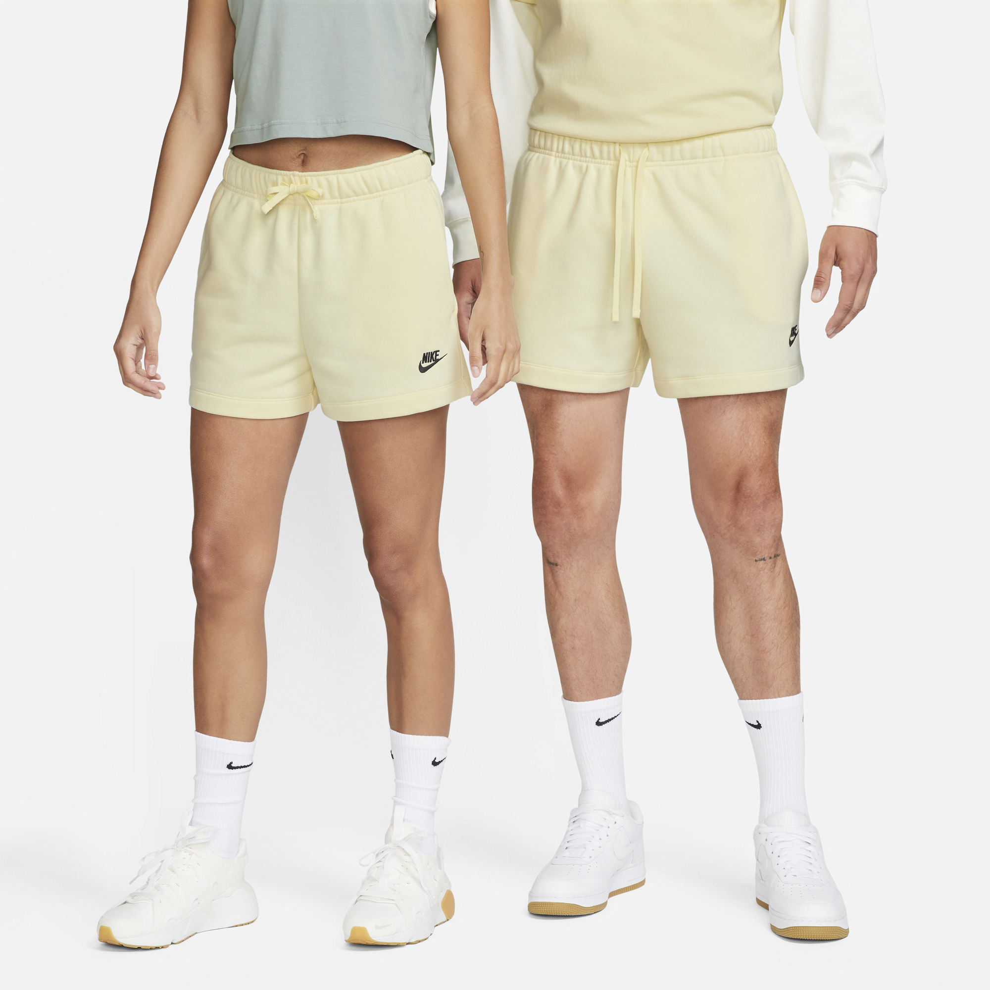 Nike sweat shorts and crop 2025 top