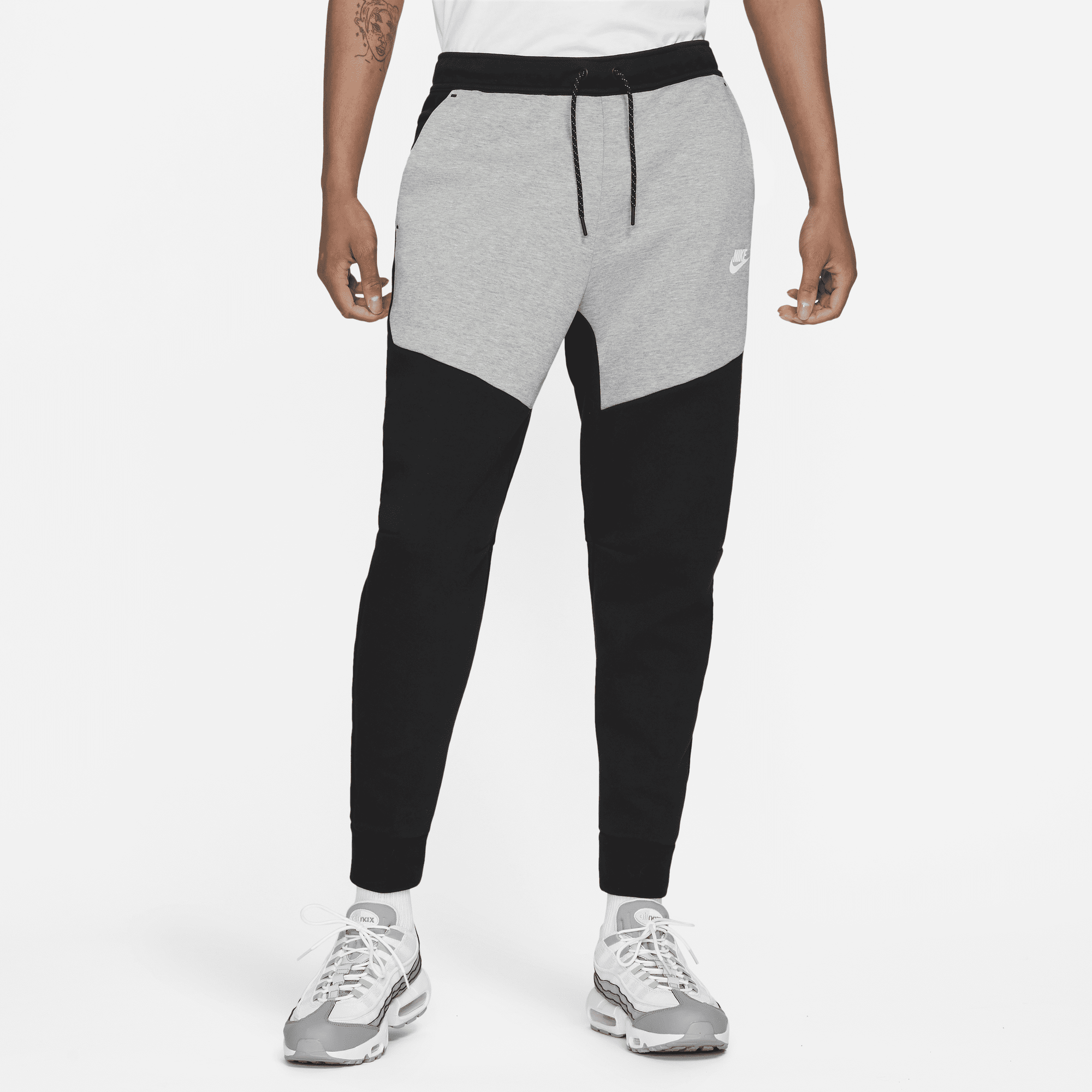 Shop Sportswear Tech Fleece Men s Joggers Nike KSA