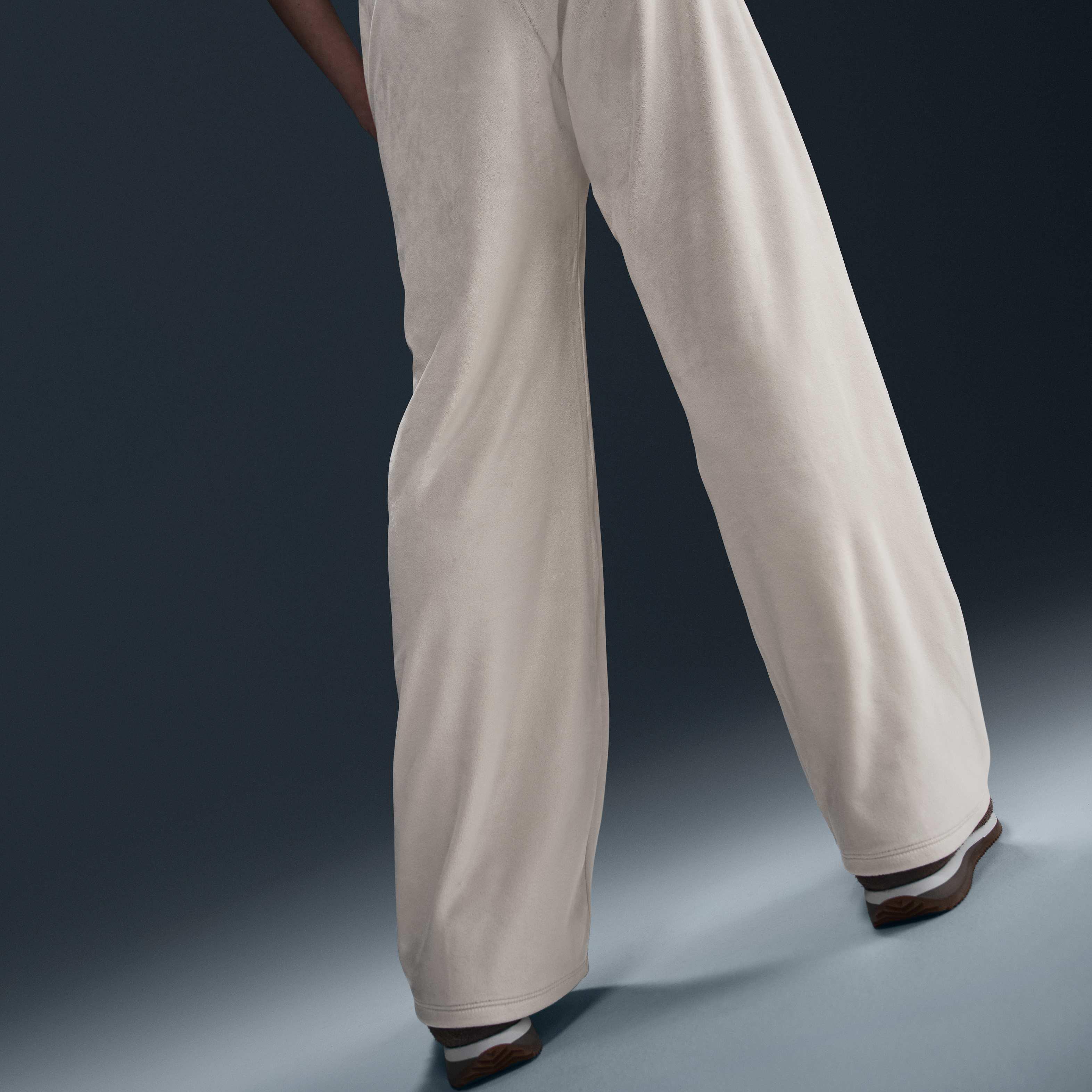 Nike Sportswear Chill Knit image number 2