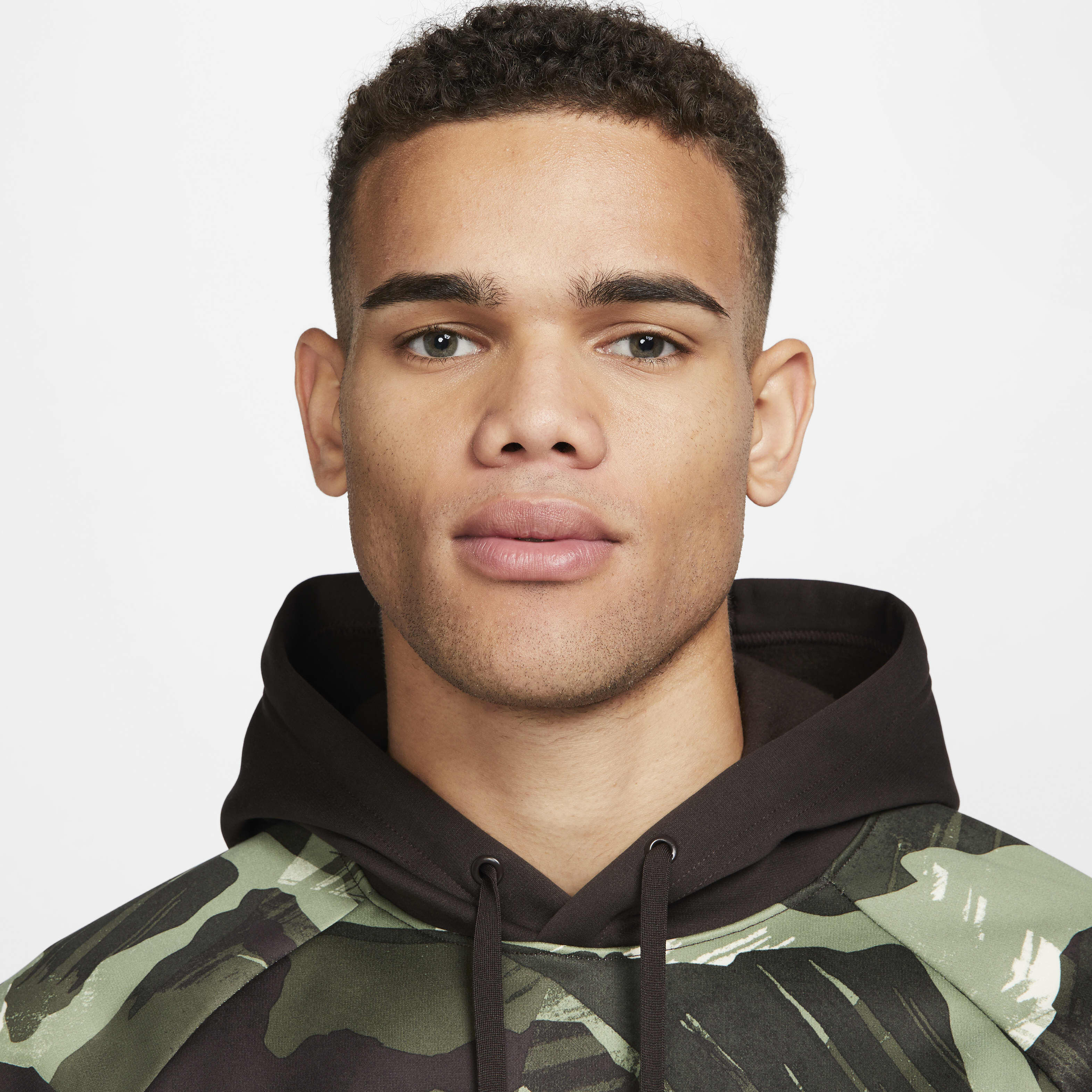 Nike therma camo online