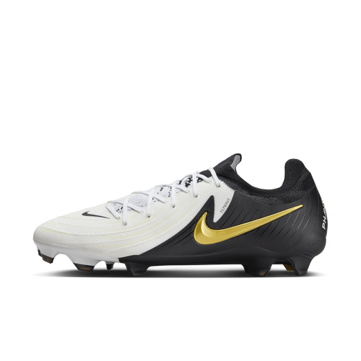 Football shoes price in saudi arabia sale