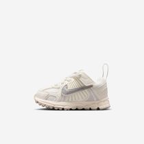 Nike Vomero 5