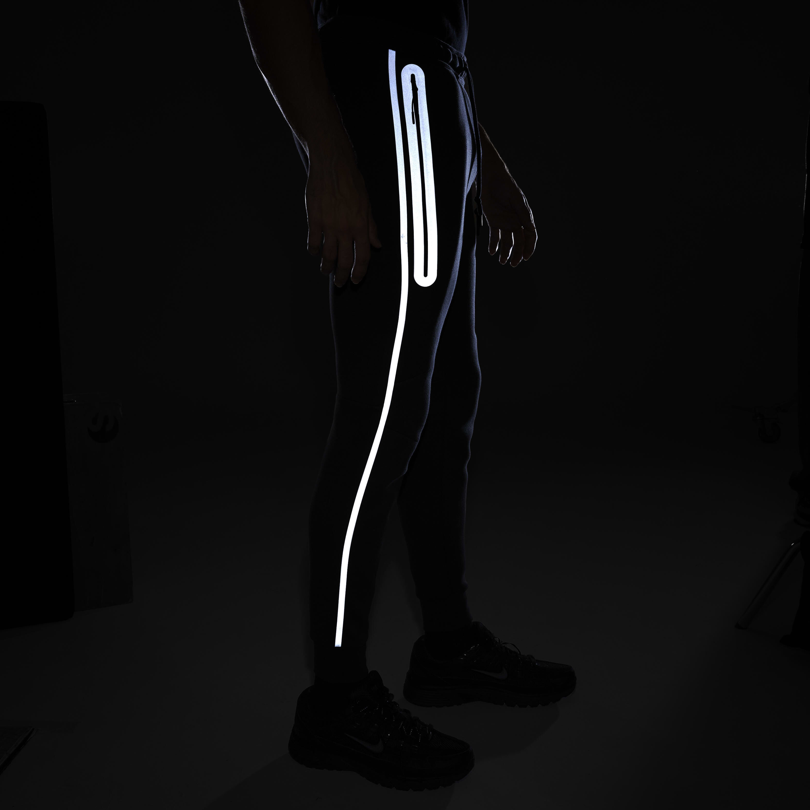 Nike Tech image number 7