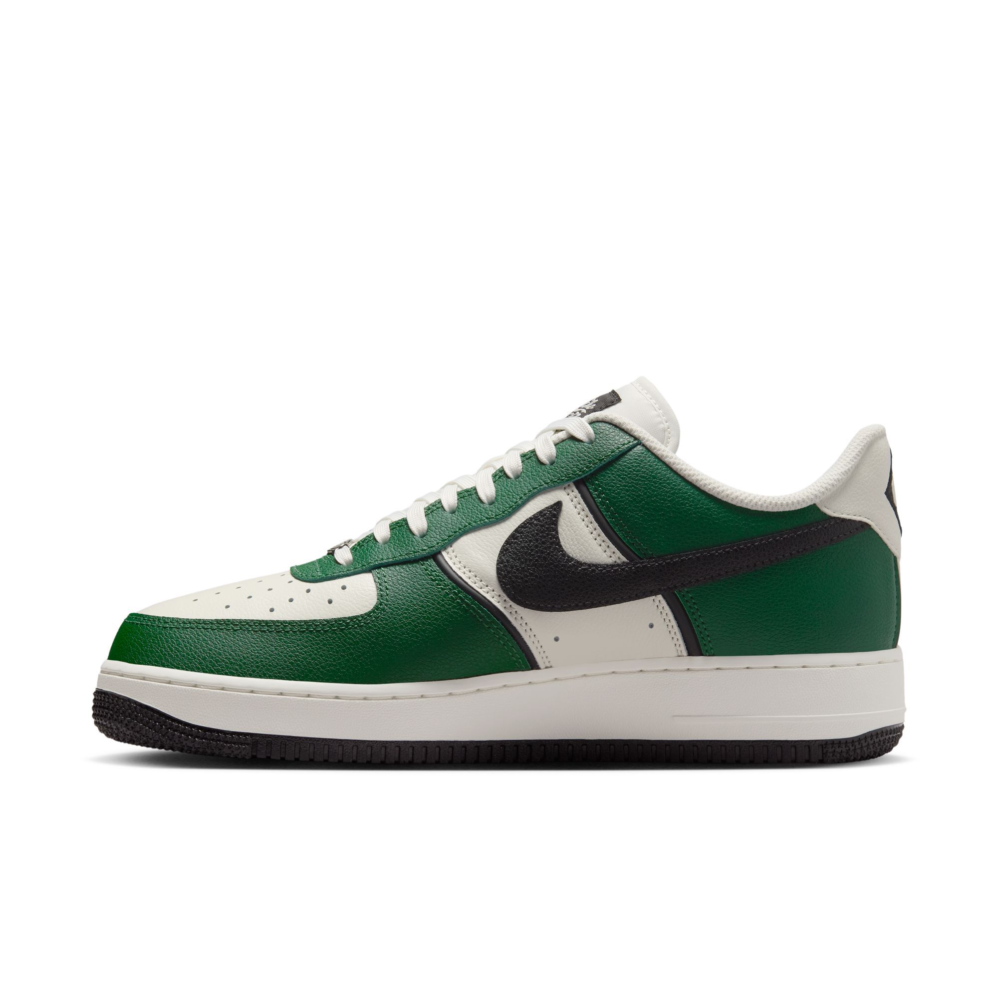 Nike Air Force 1 '07 LV8  image number 4