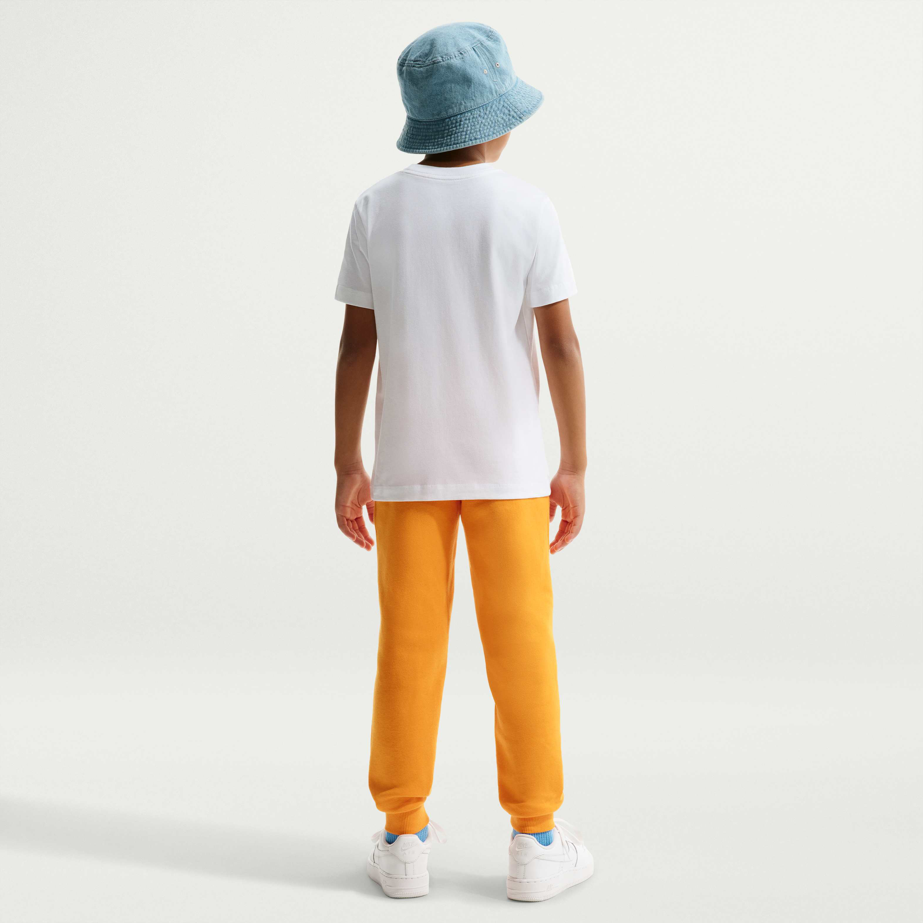 نايكي سبورتسوير image number 4