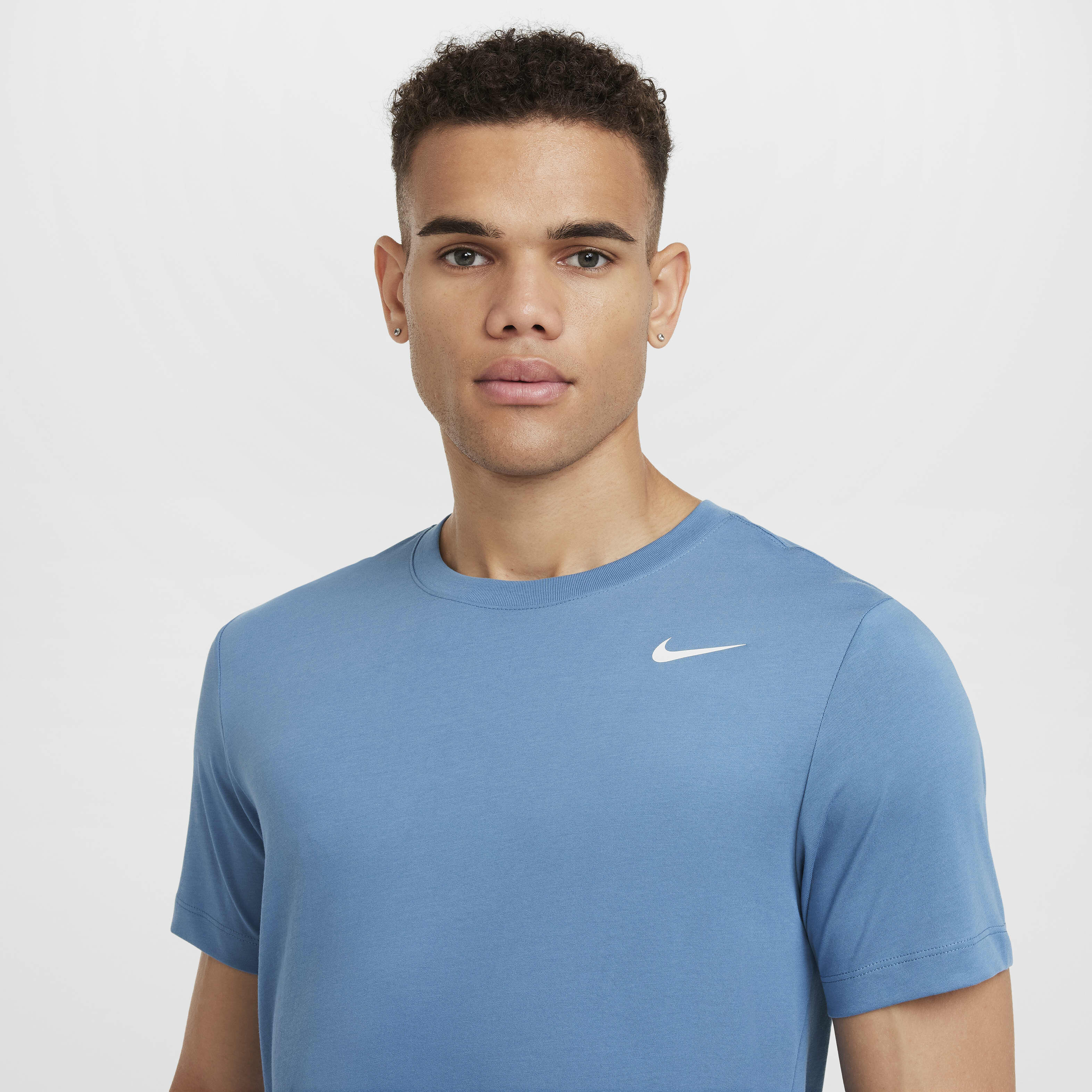 Nike dri fit t shirt discount