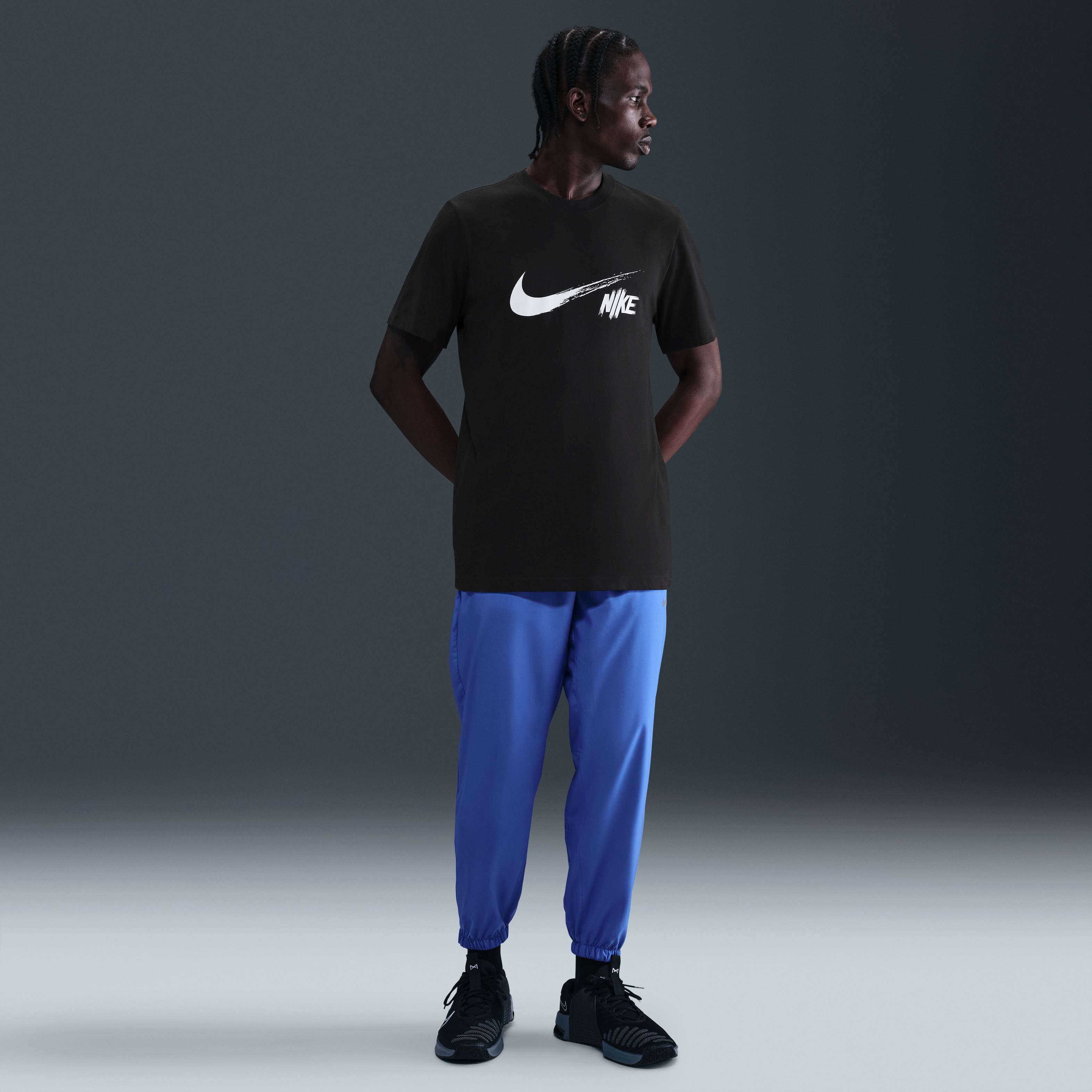 Nike image number 3