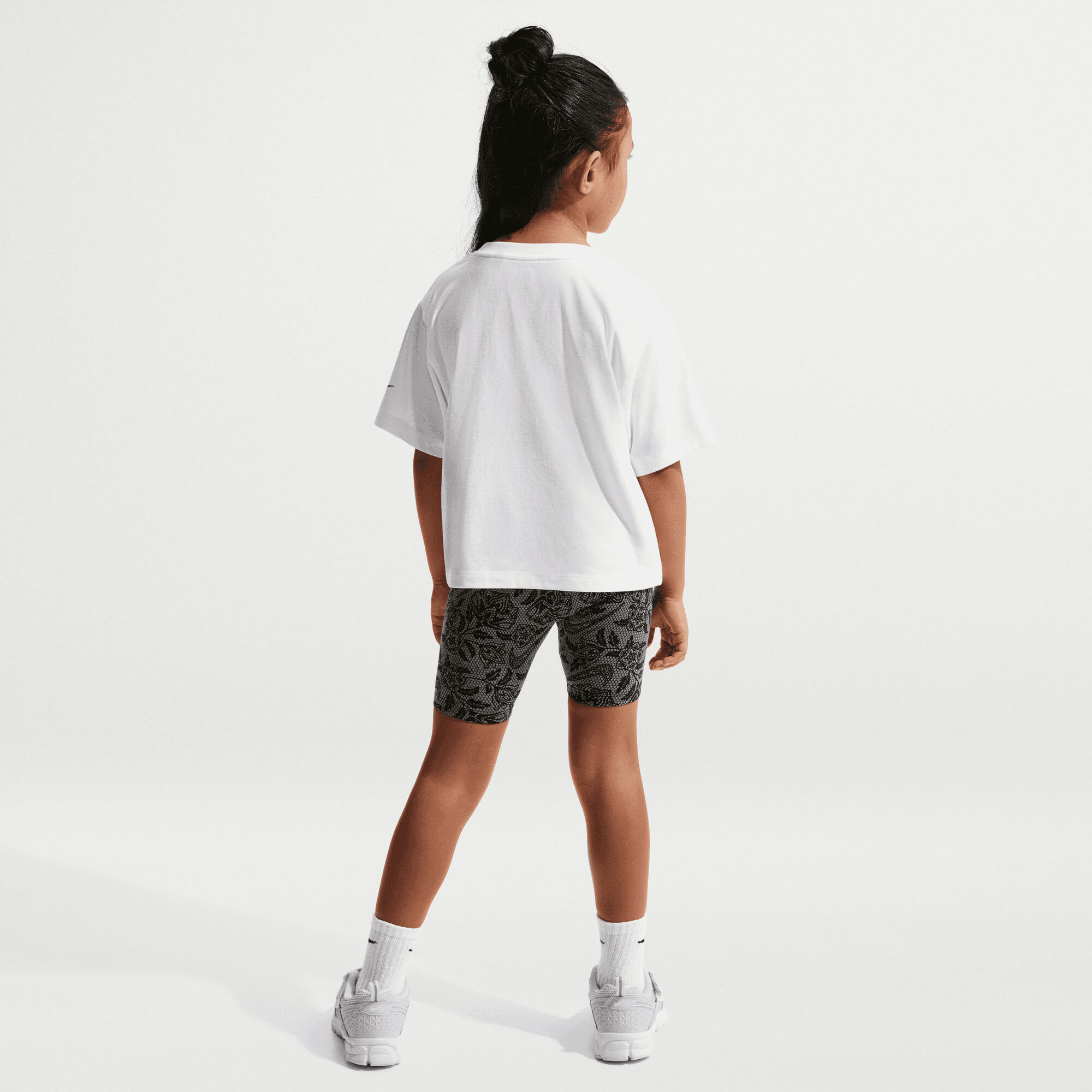 Nike Lace It Up image number 1