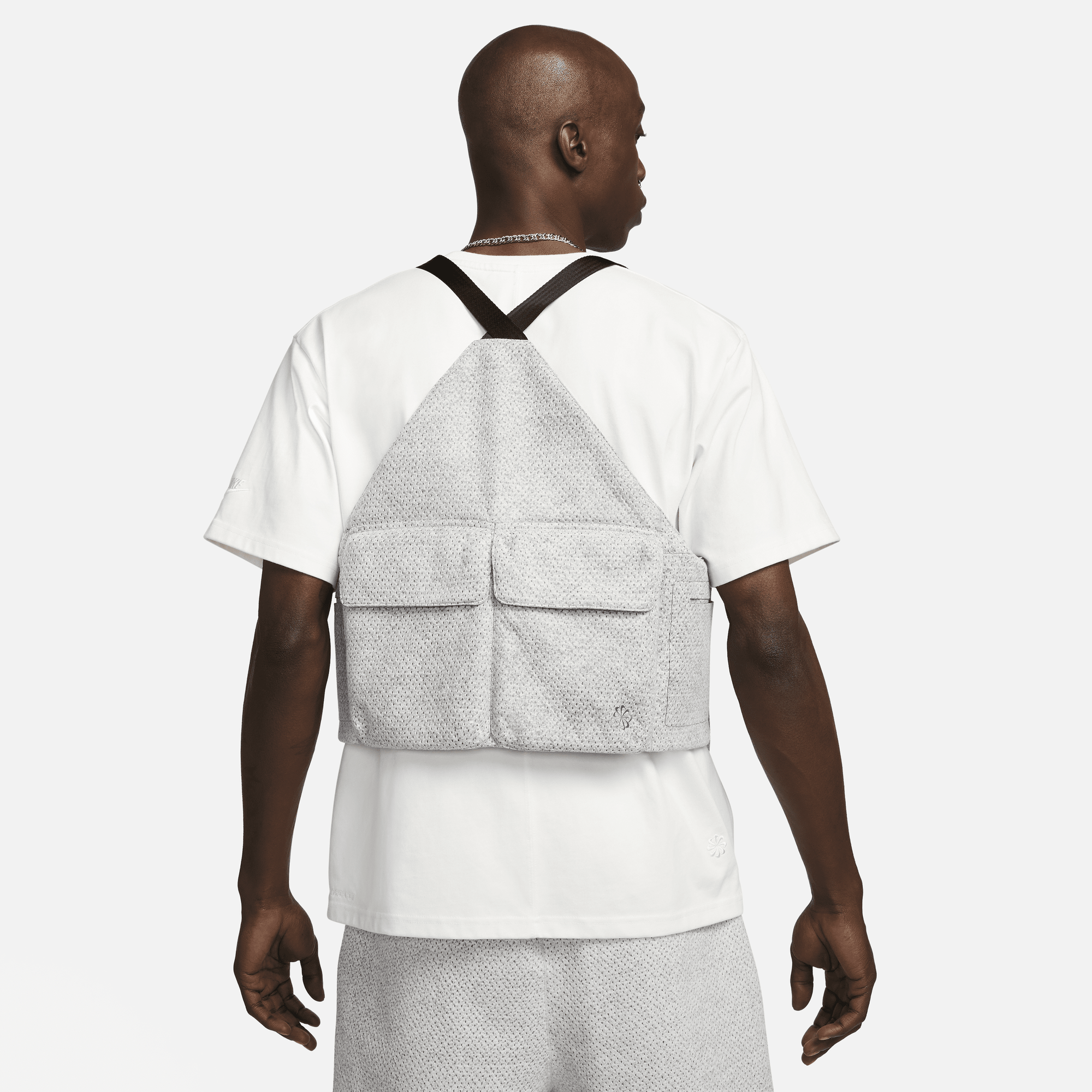 Nike store utility gilet