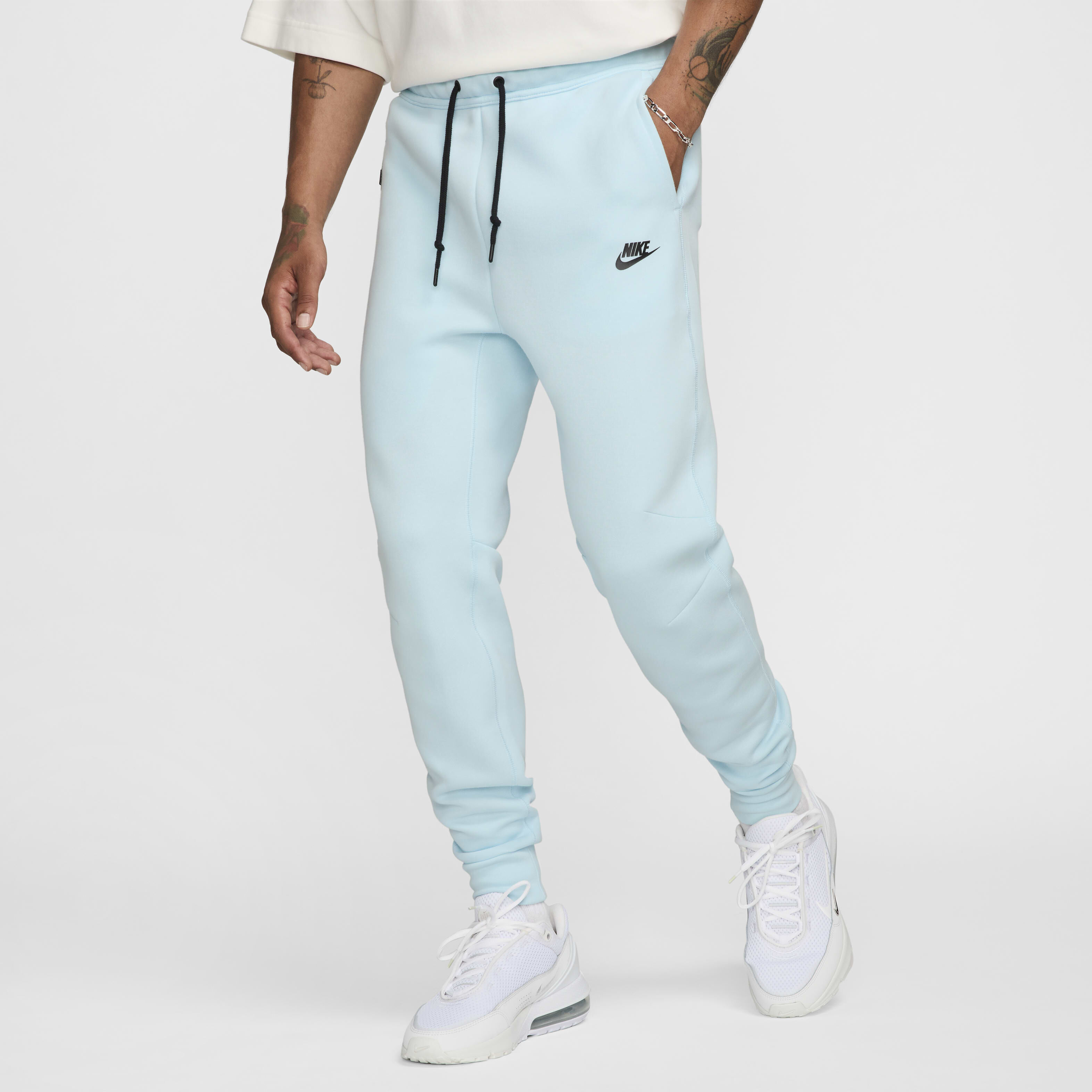 Buy Nike Sportswear Tech Fleece Men s Joggers Nike Saudi Official