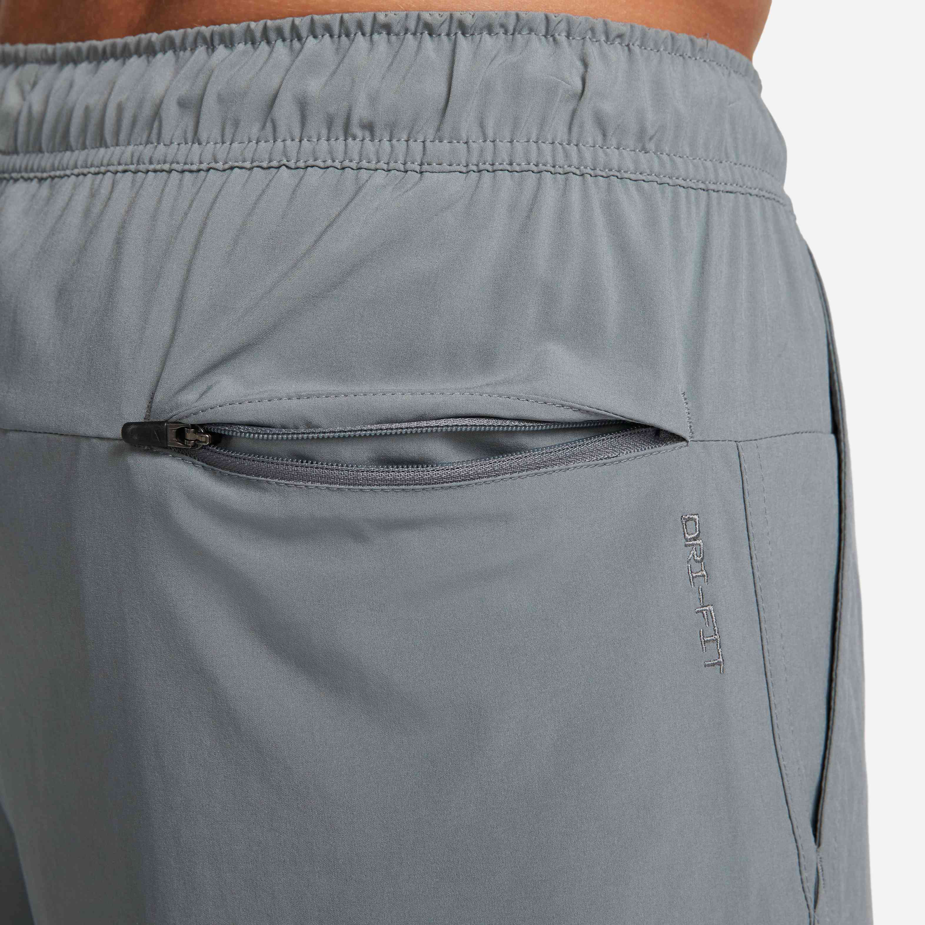 نايكي انليميتد image number 4