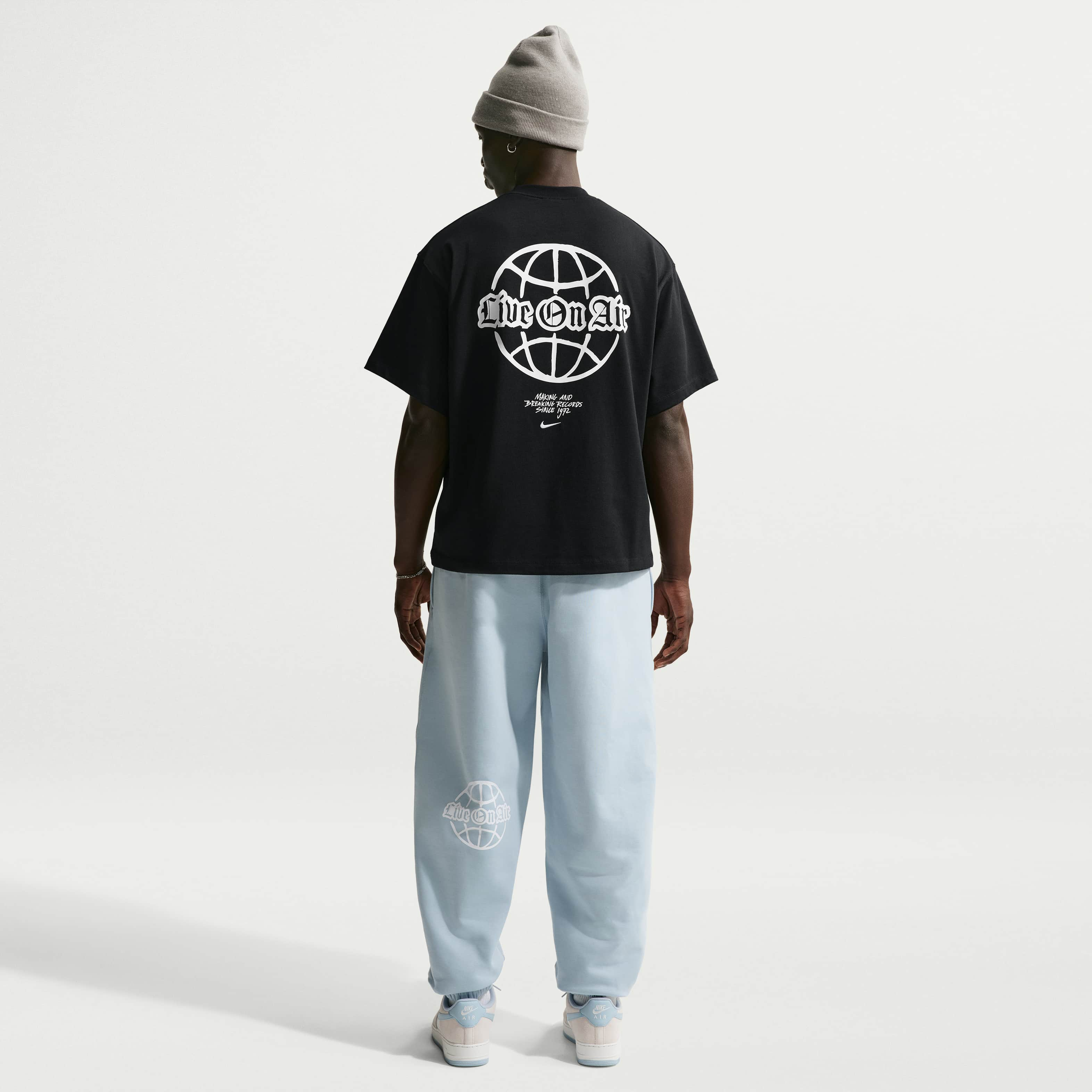 نايكي سولو سووش image number 4