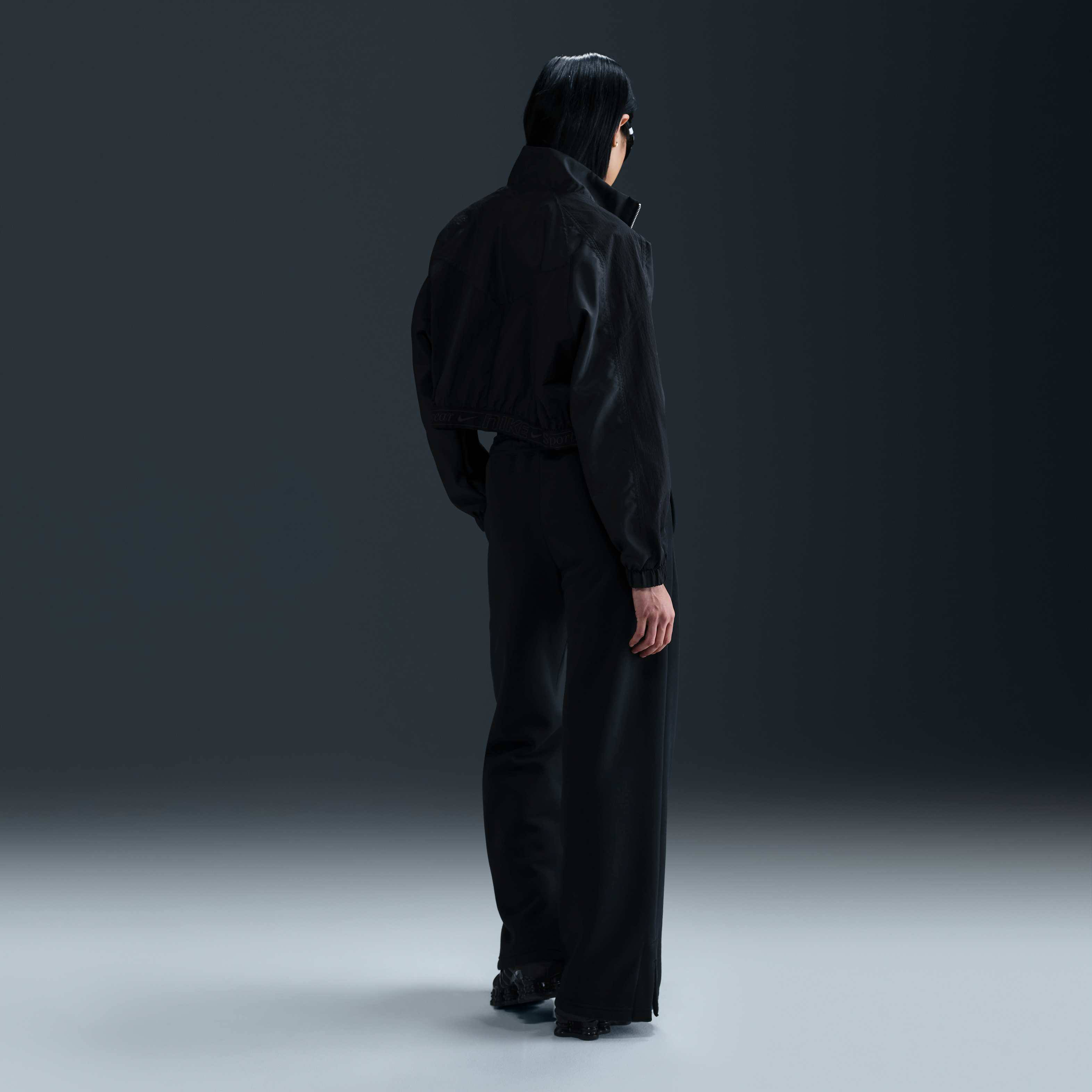 نايكي سبورتسوير image number 4