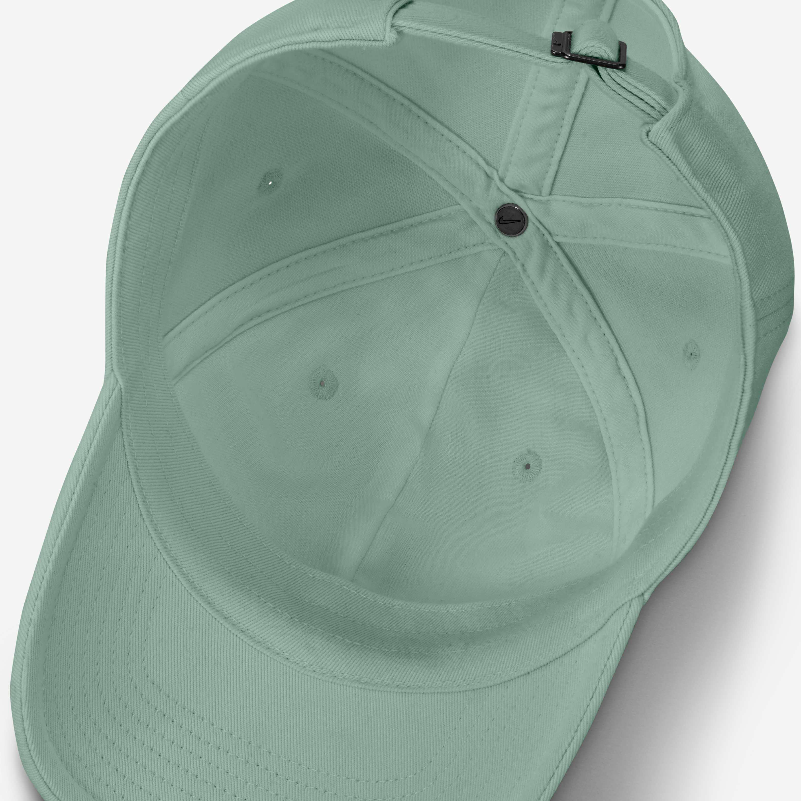 نايكي كلوب image number 4