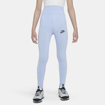 Nike Sportswear Favourites