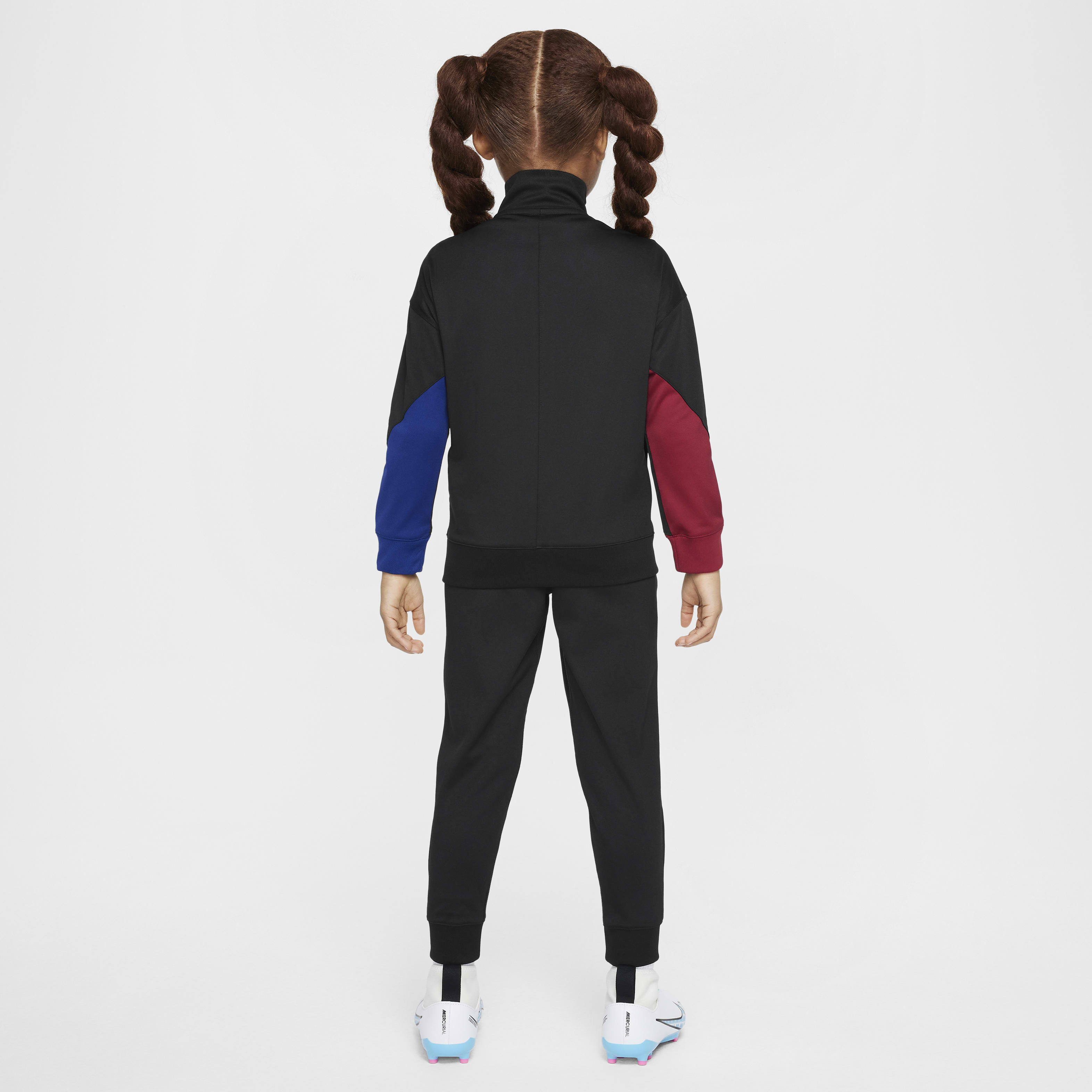 F.C. Barcelona Strike image number 1