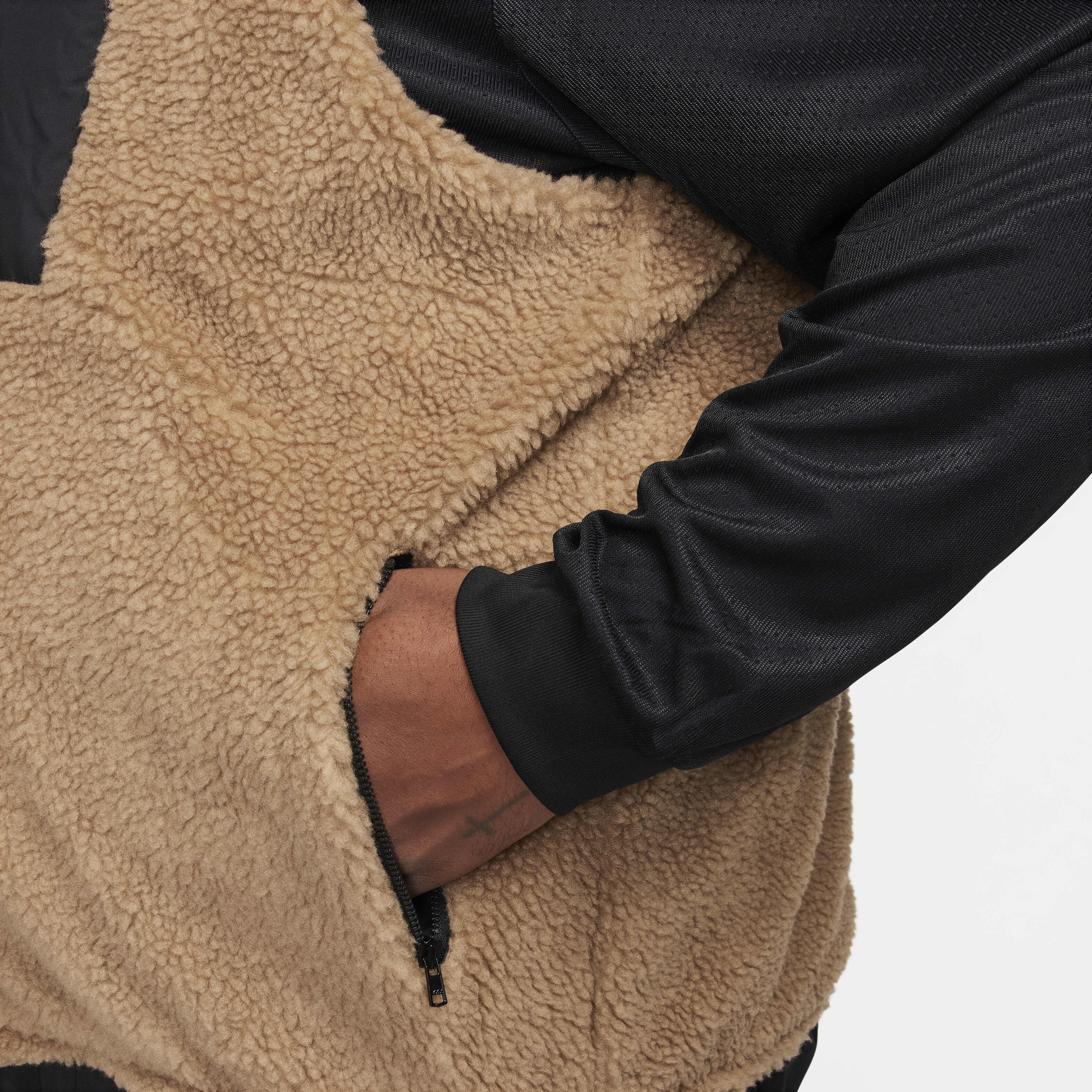 نايكي كلوب+ image number 11