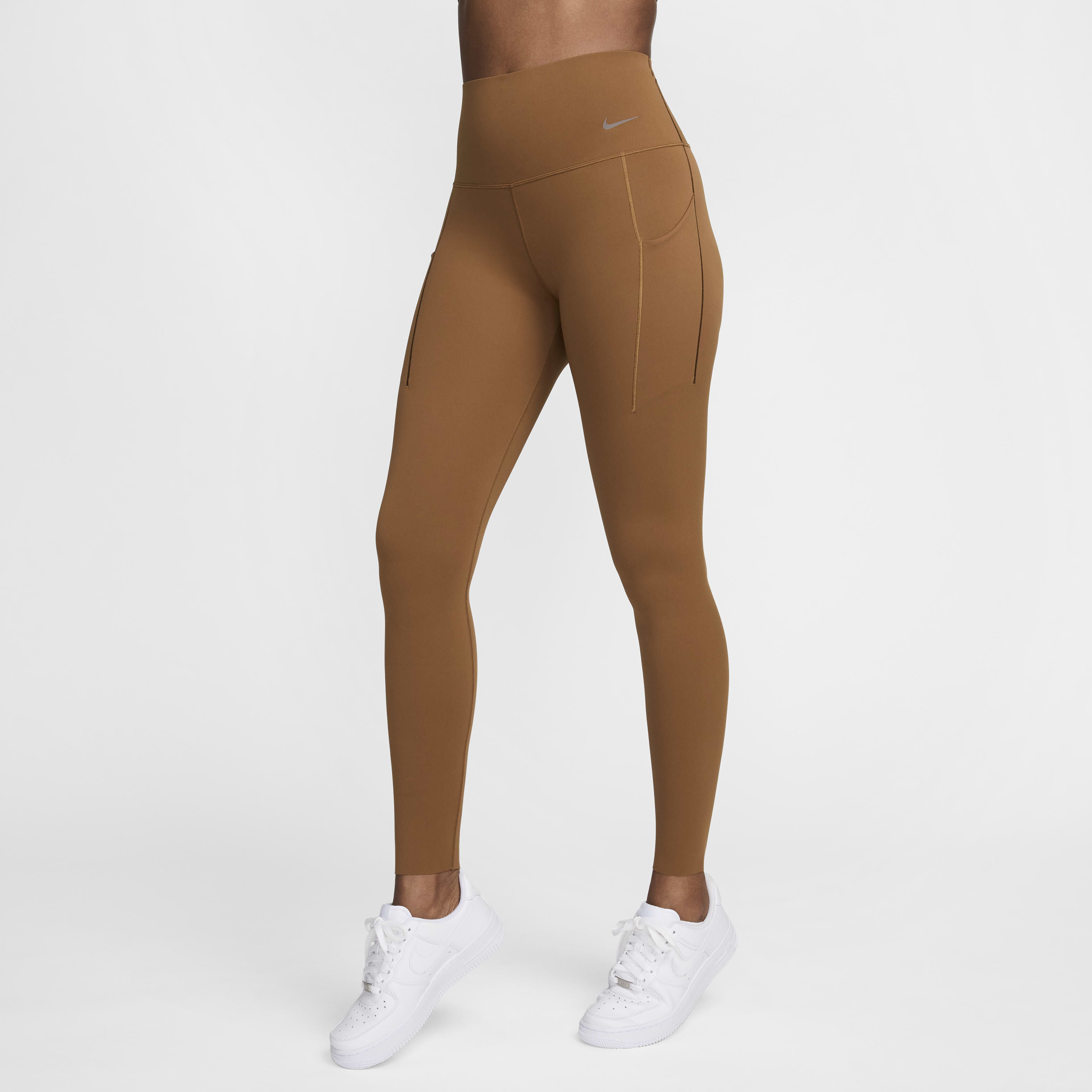 Nike Universa image number 2