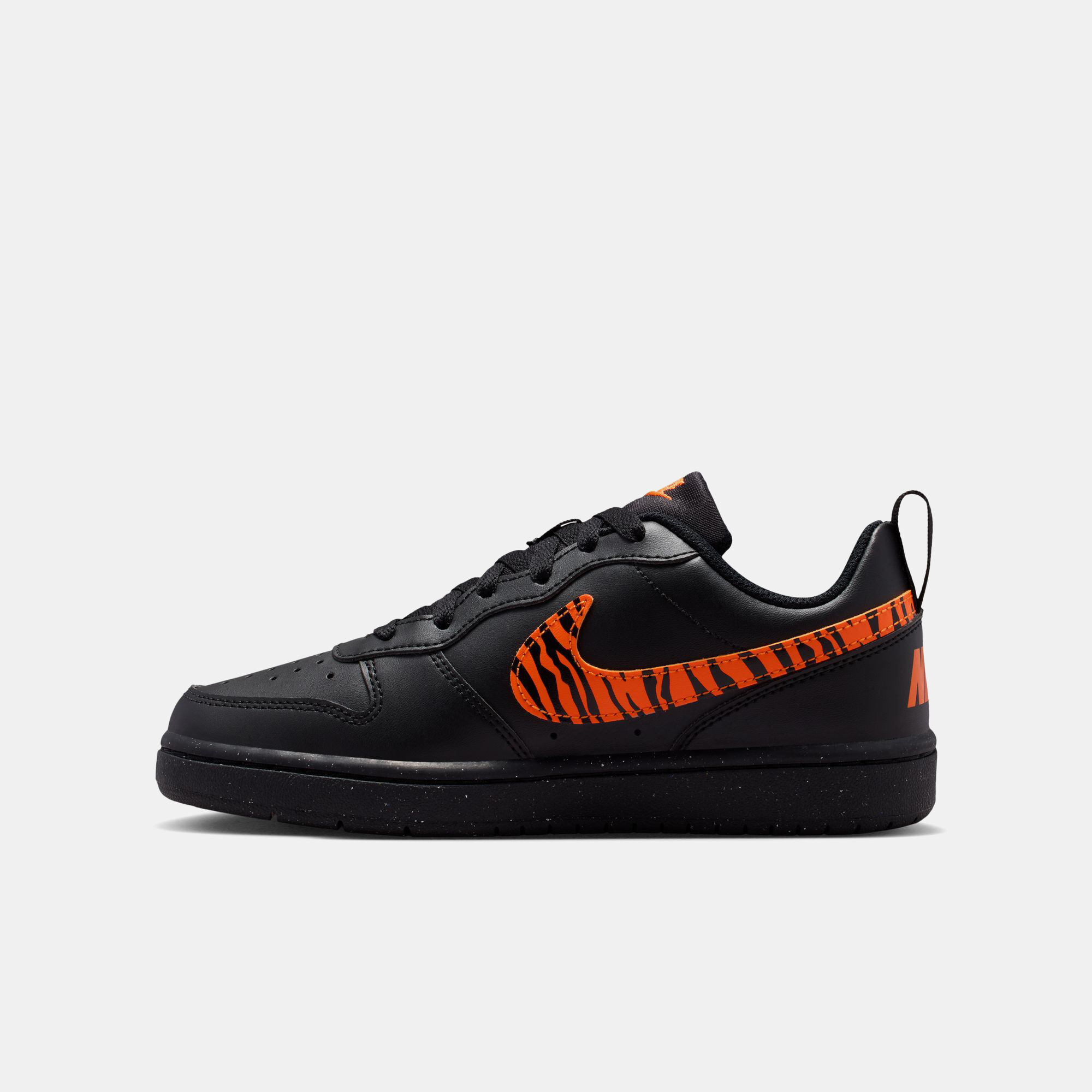 Nike Court Borough Low image number 4