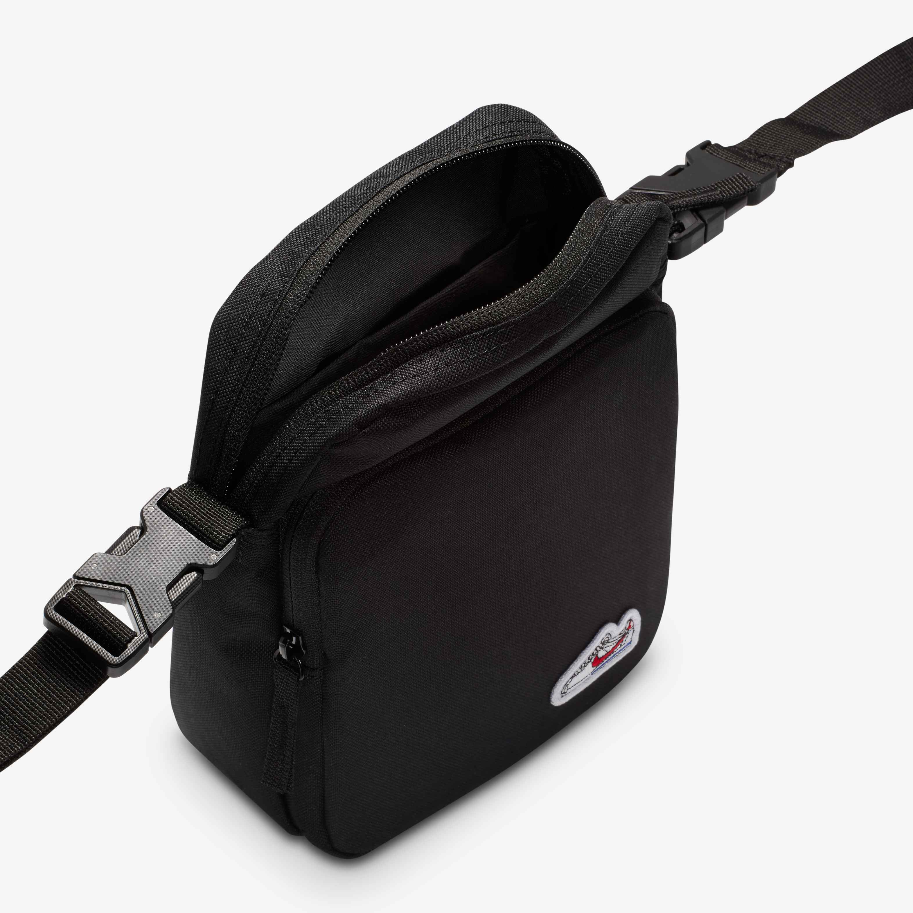 フィットネスバッグ Nike Cortez Heritage Crossbody Bag 4L Buy Nike Cortez Heritage Cross-Body Bag (4L) - Black/Black