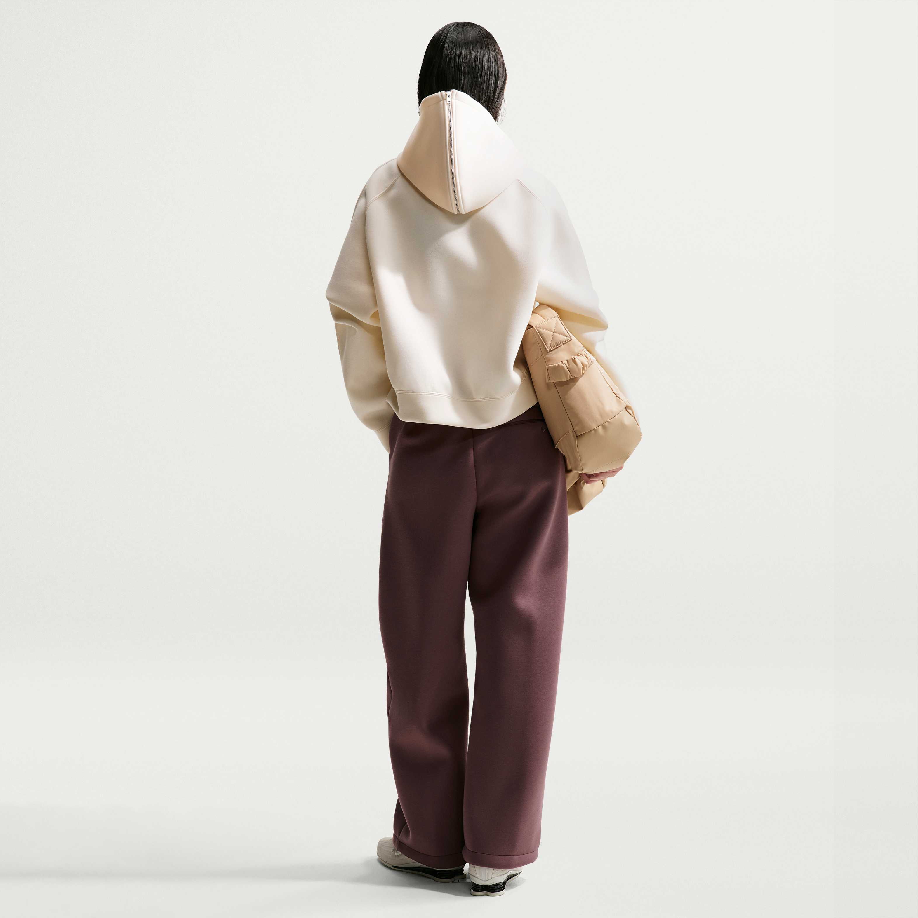 نايكي سبورتسوير image number 4