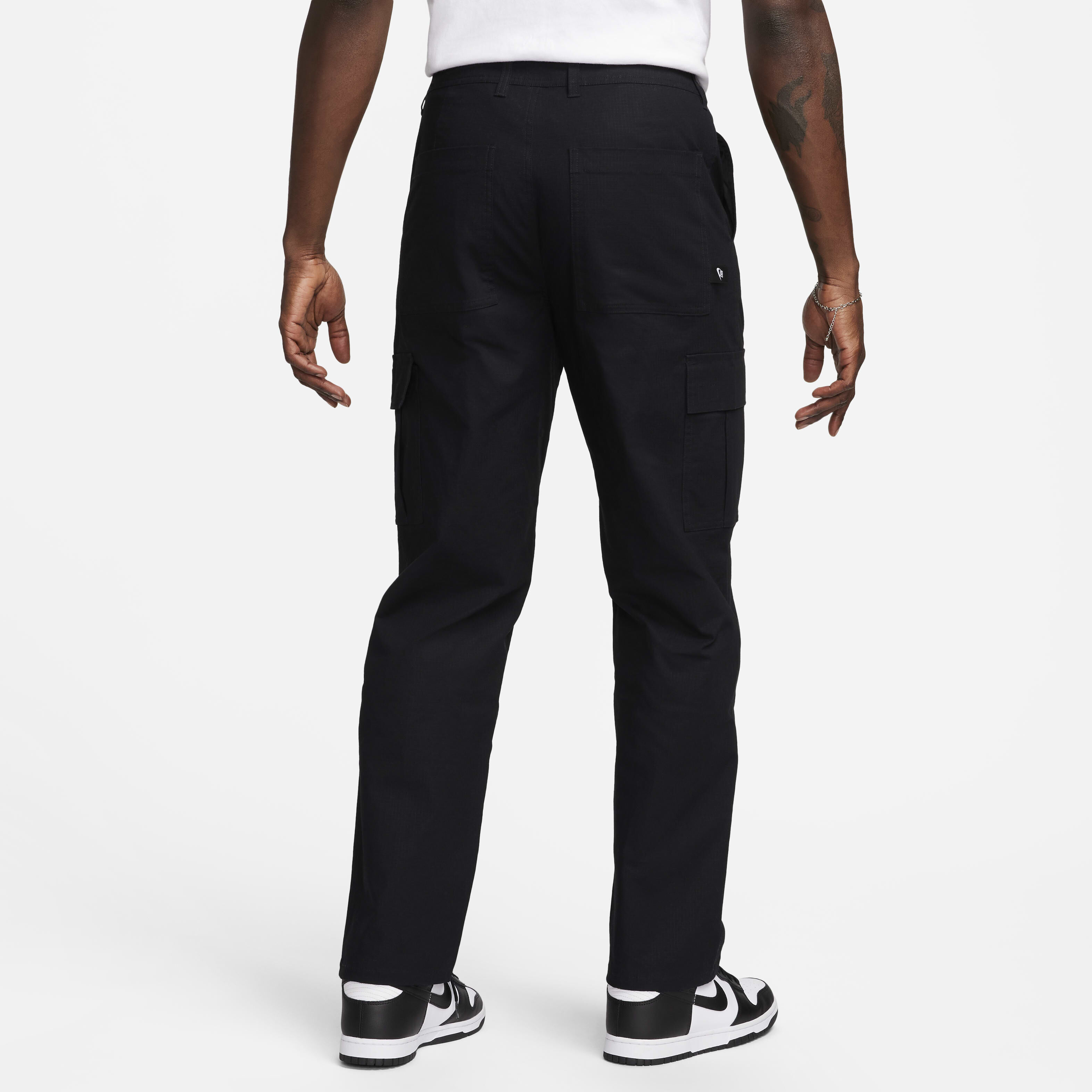 Buy Nike Club Men s Cargo Trousers Nike Saudi Official
