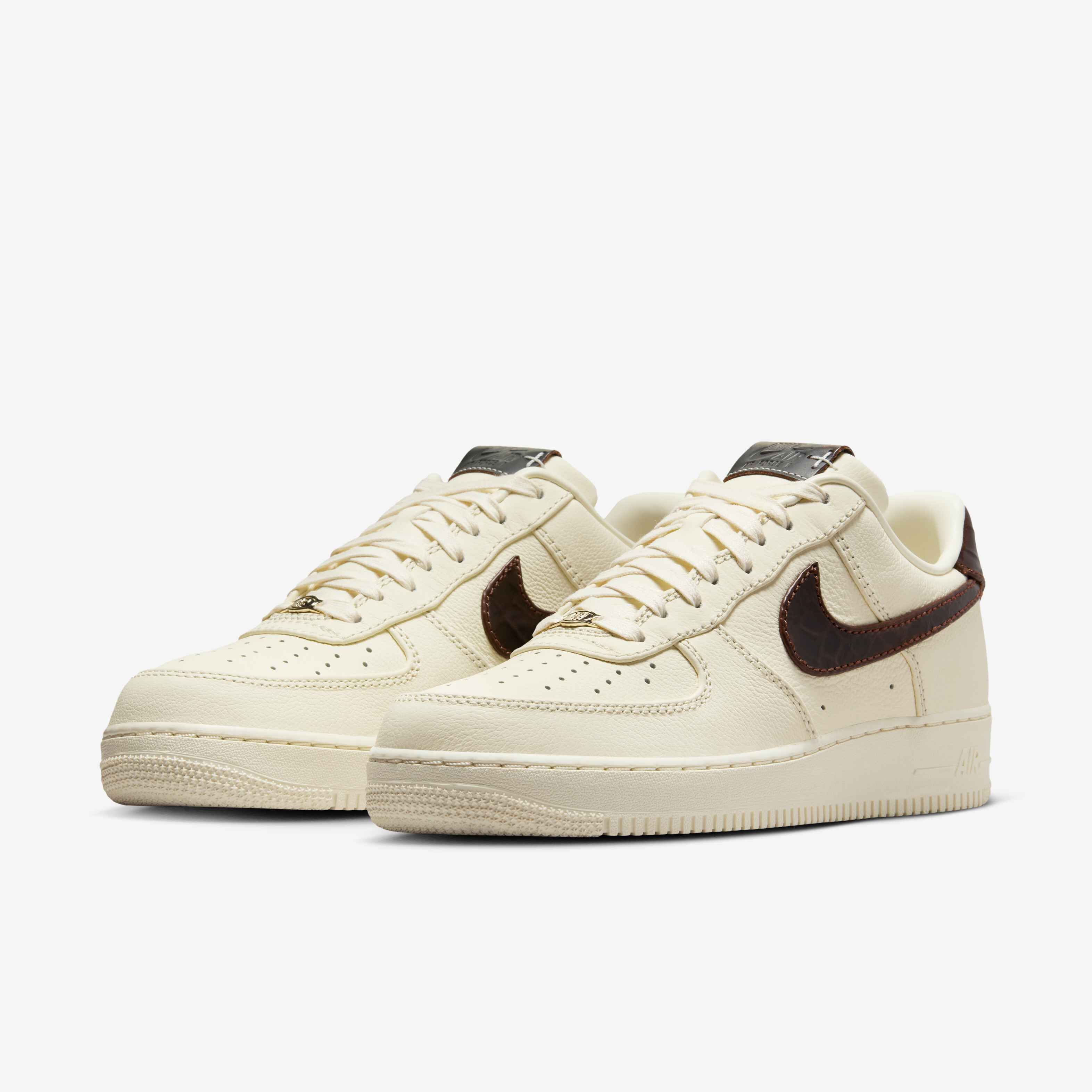 Nike Air Force 1 '07 image number 4