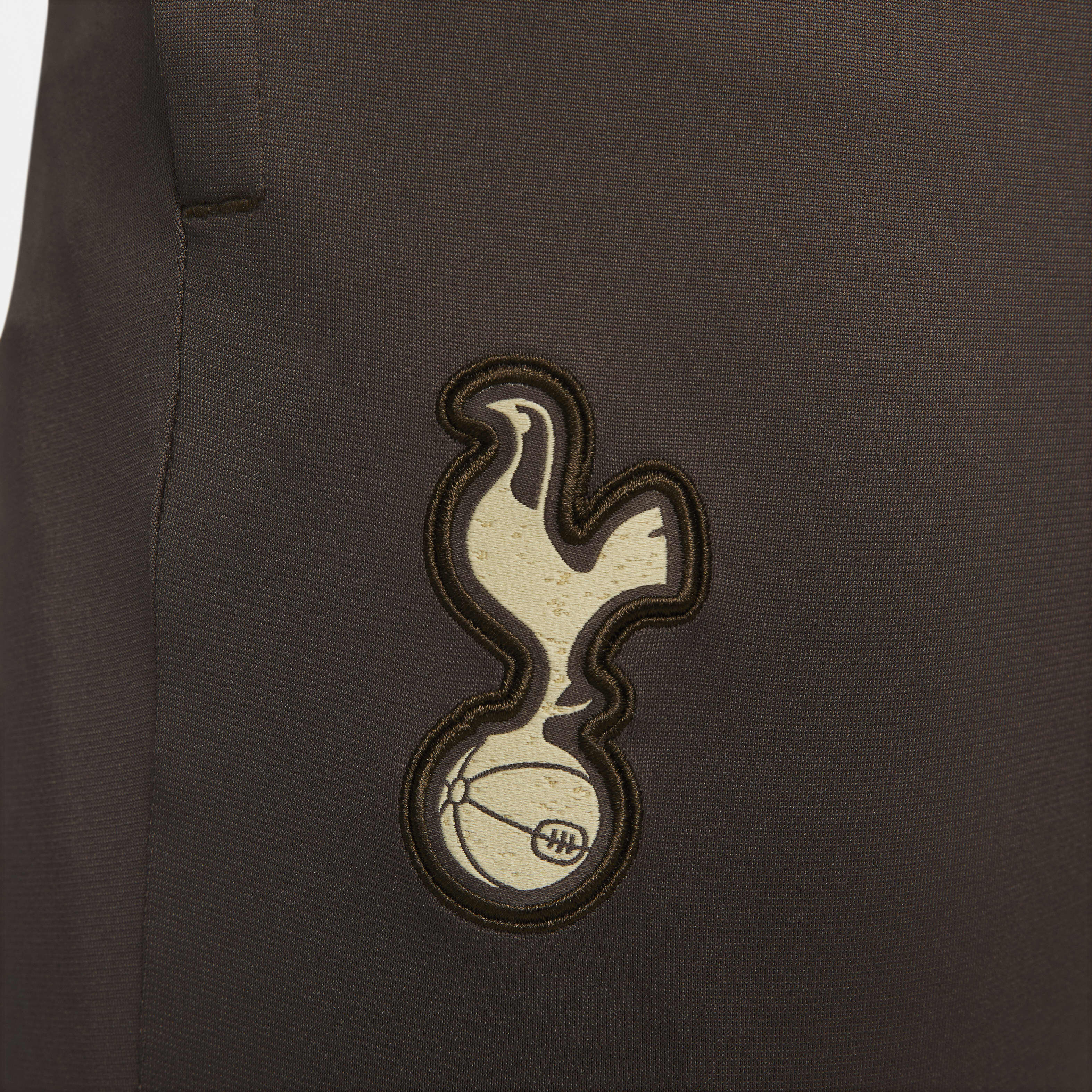 Tottenham Hotspur Strike Third image number 4