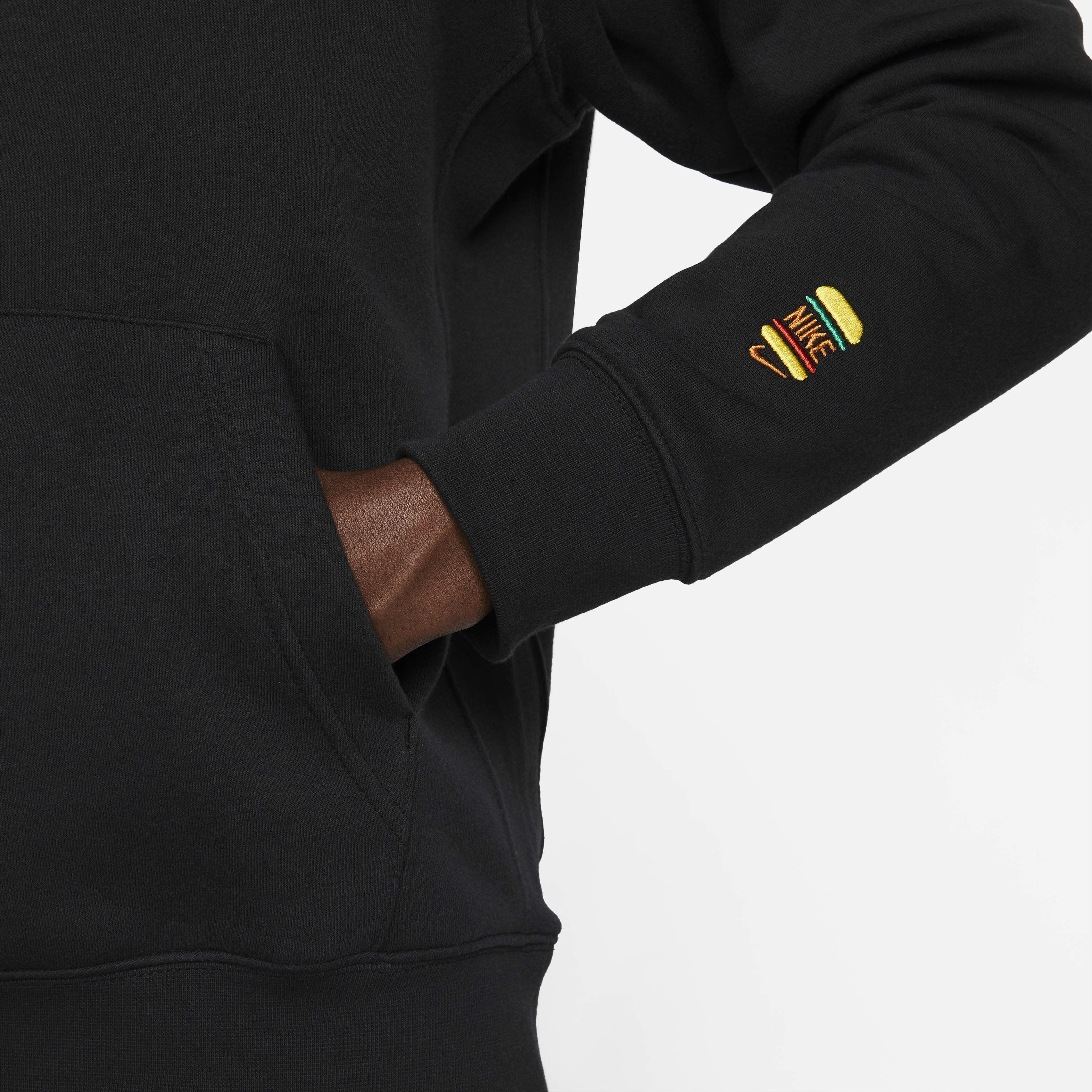 نايكي سبورتسوير image number 4