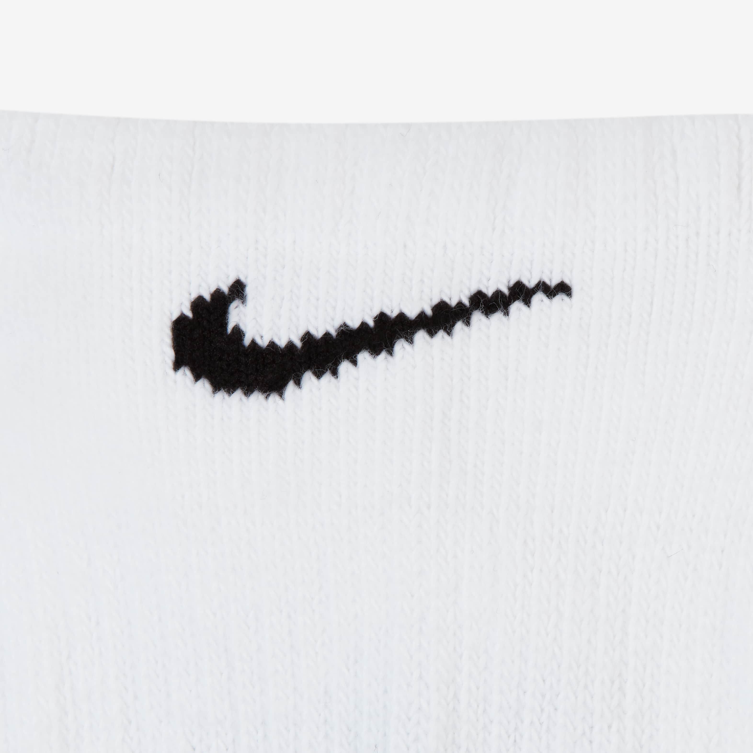Nike Everyday image number 3