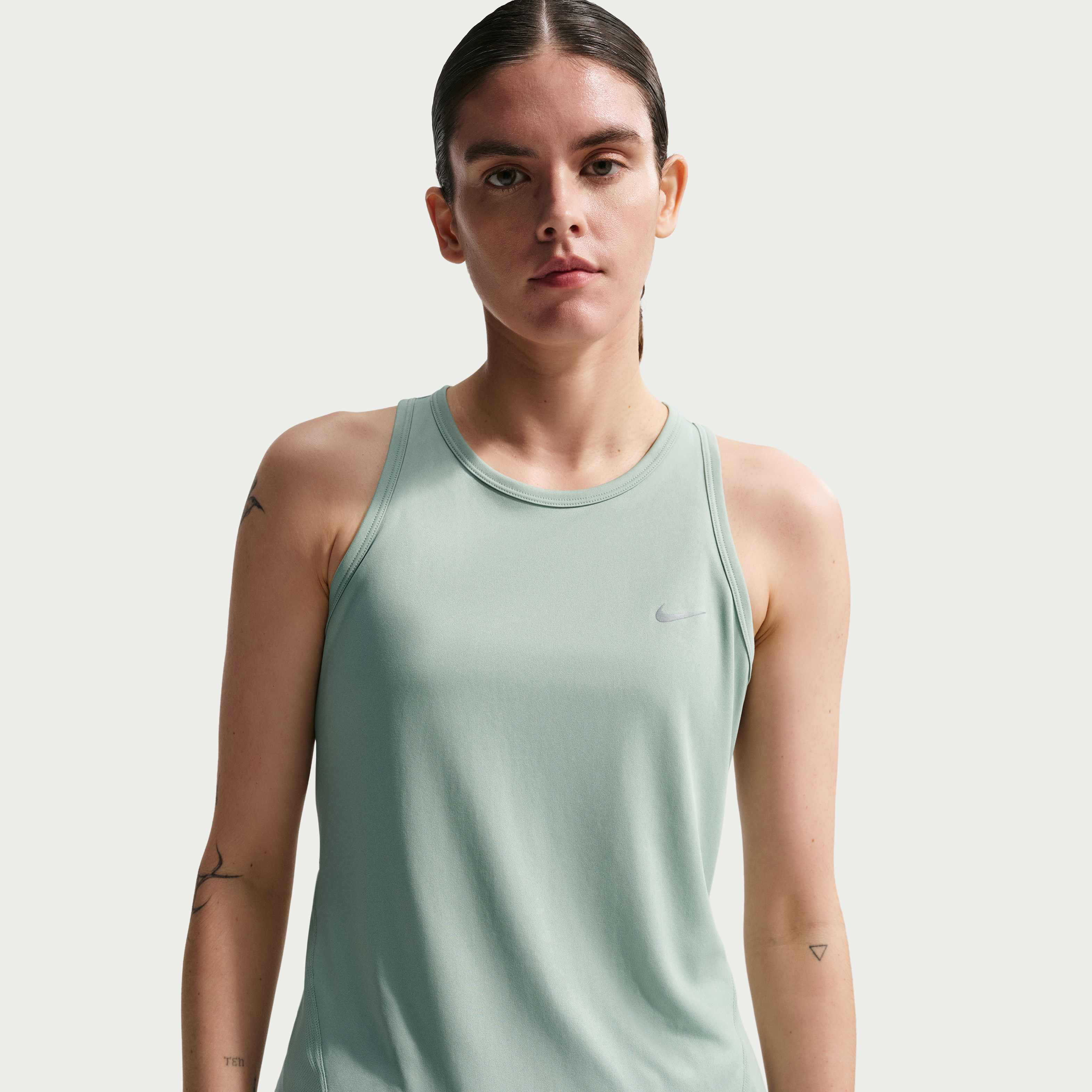 Nike Tempo image number 0