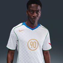 Nike Total 90