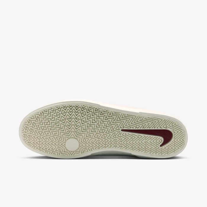 نايكي اس بي مالور image number 1 نايكي اس بي مالور image number 1