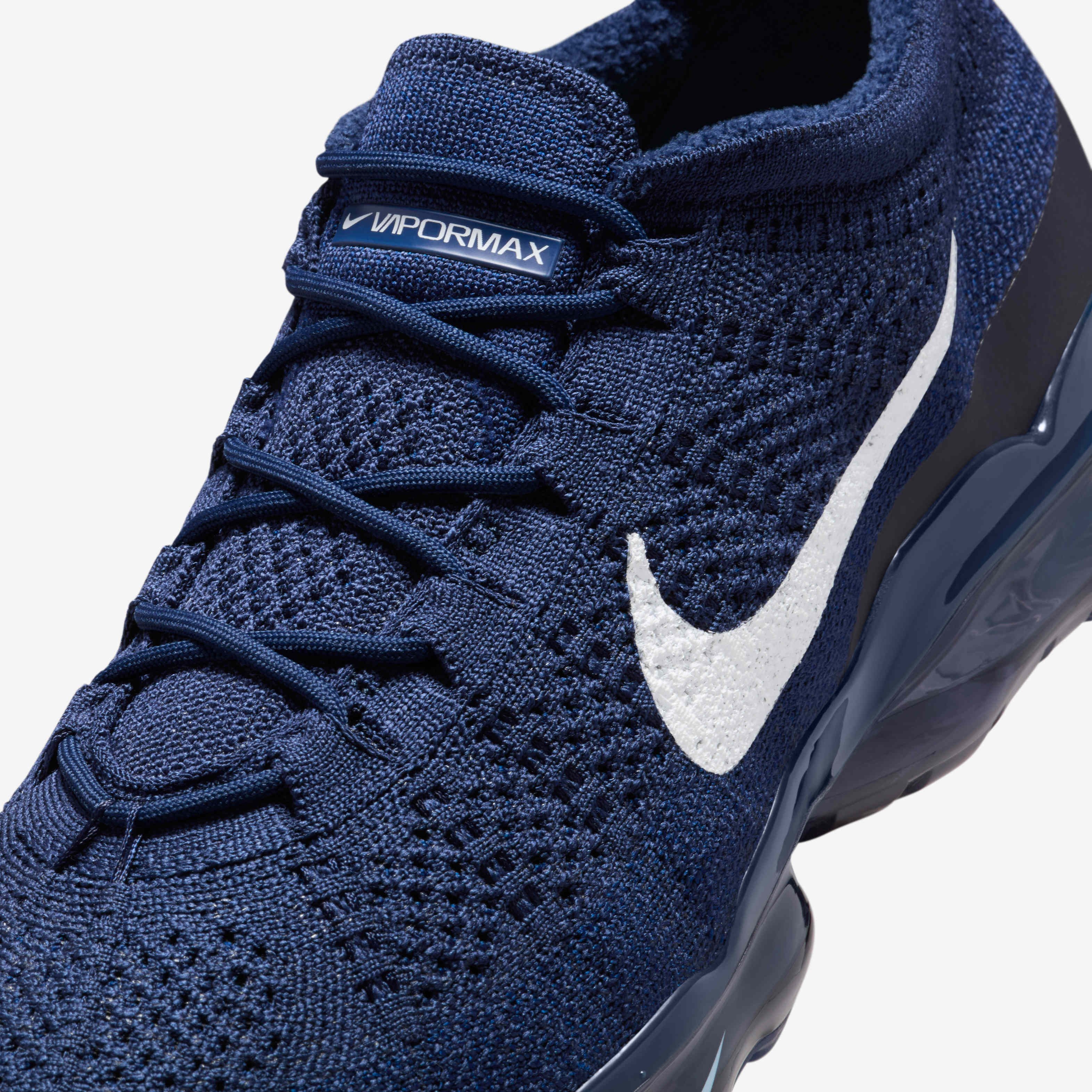 nike navy vapormax
