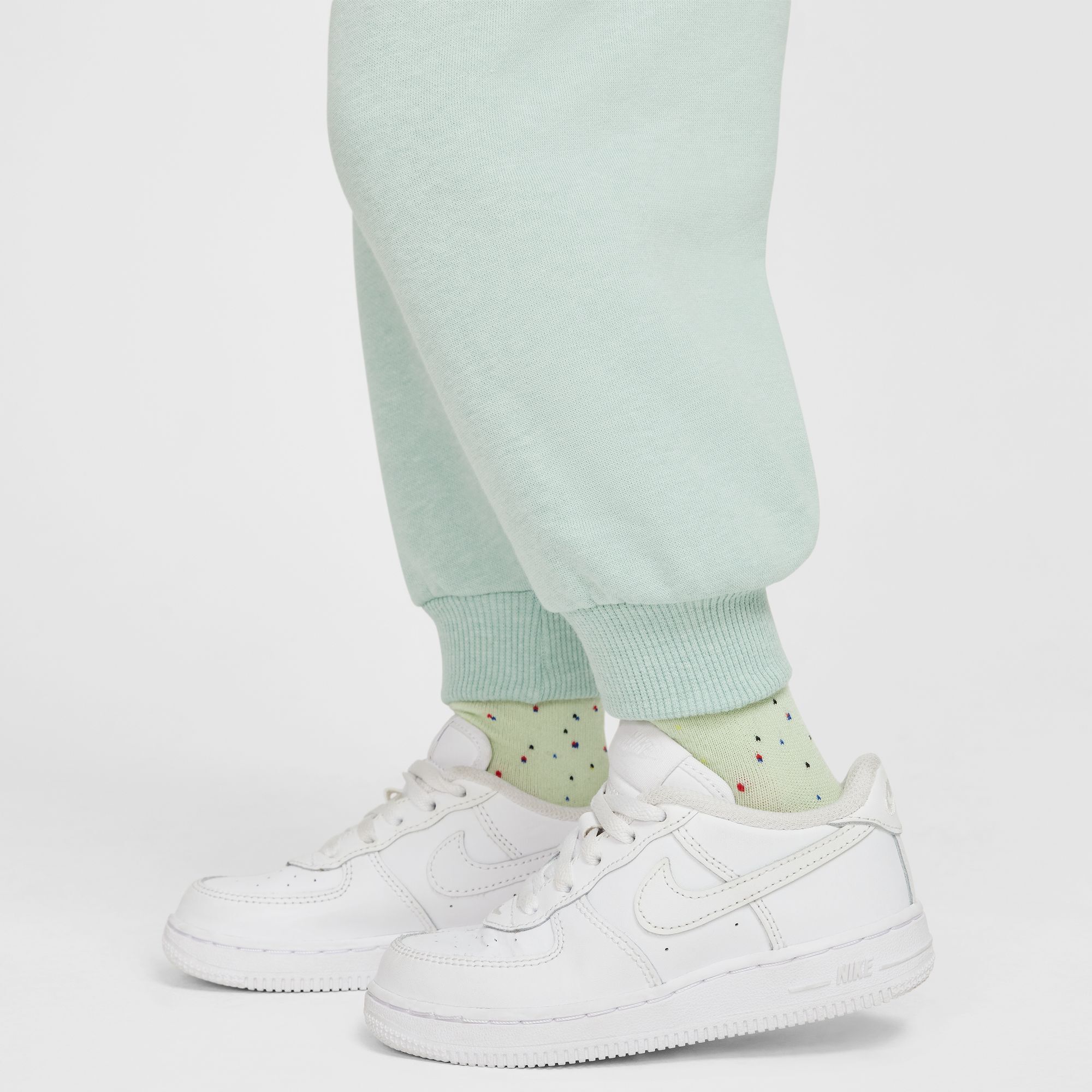 Nike Essentials image number 3