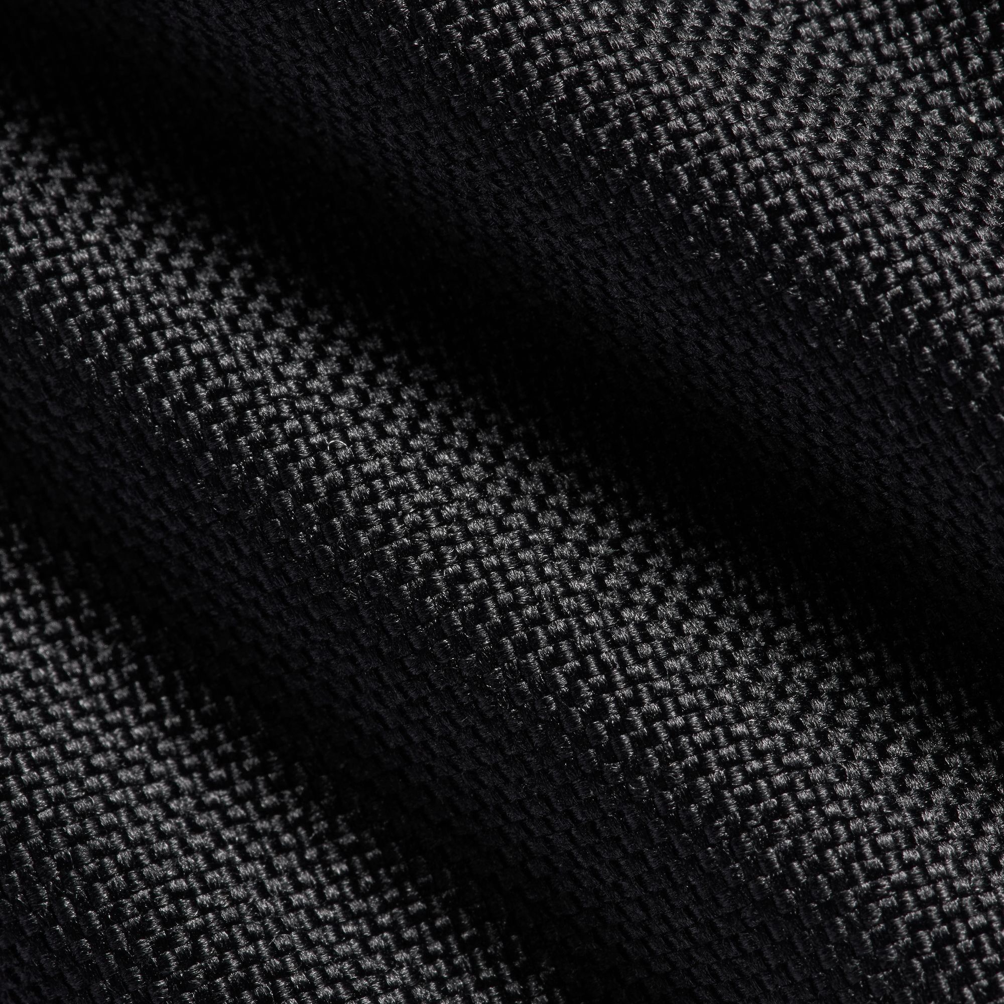Zoom image