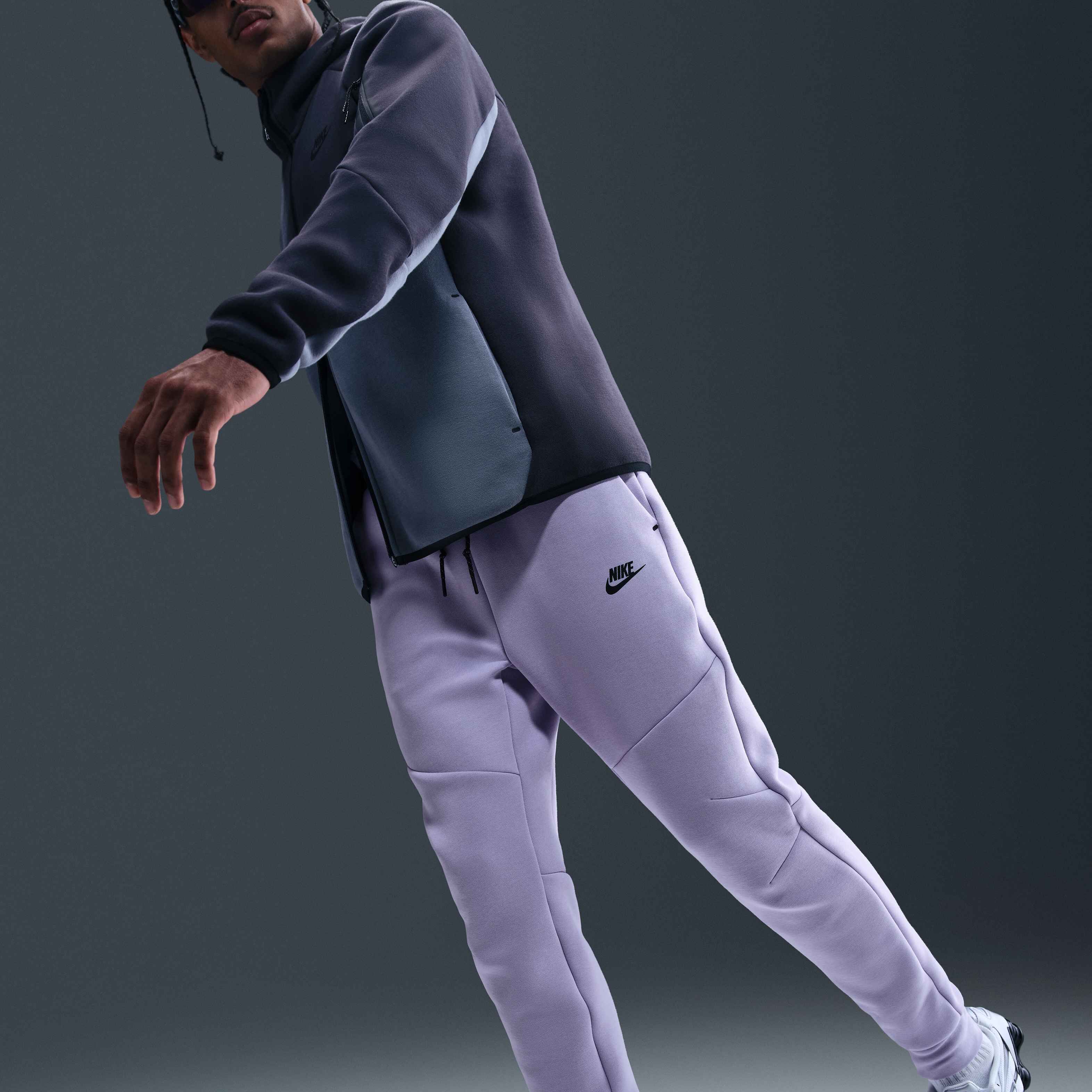 Nike Tech image number 4