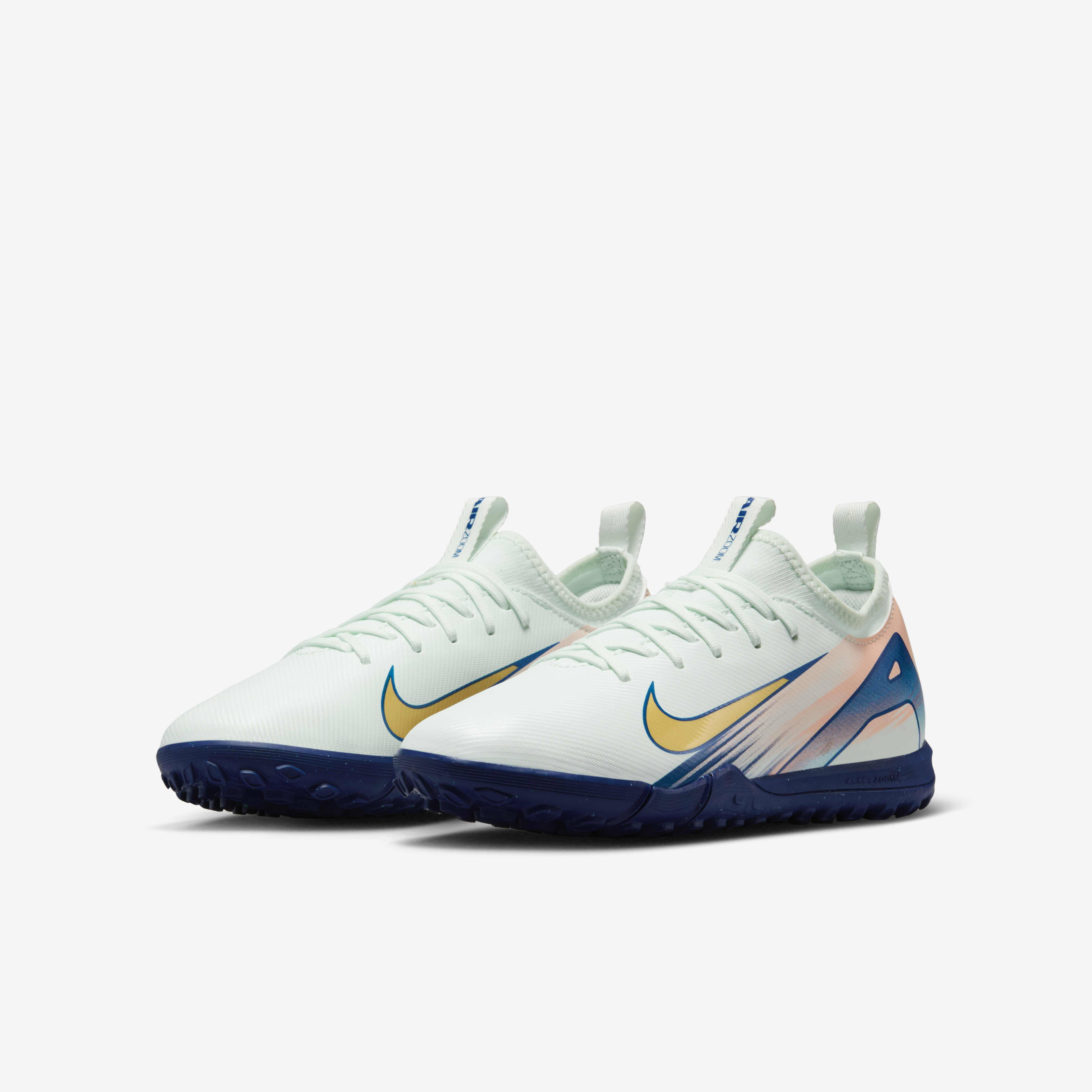 Nike football cleats 2016 hot sale