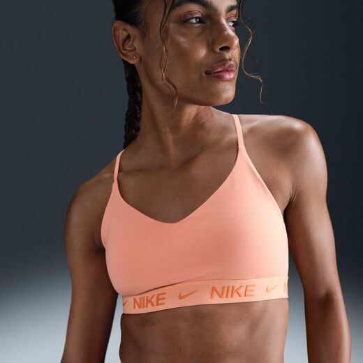 نايكي اندي بدعم خفيف