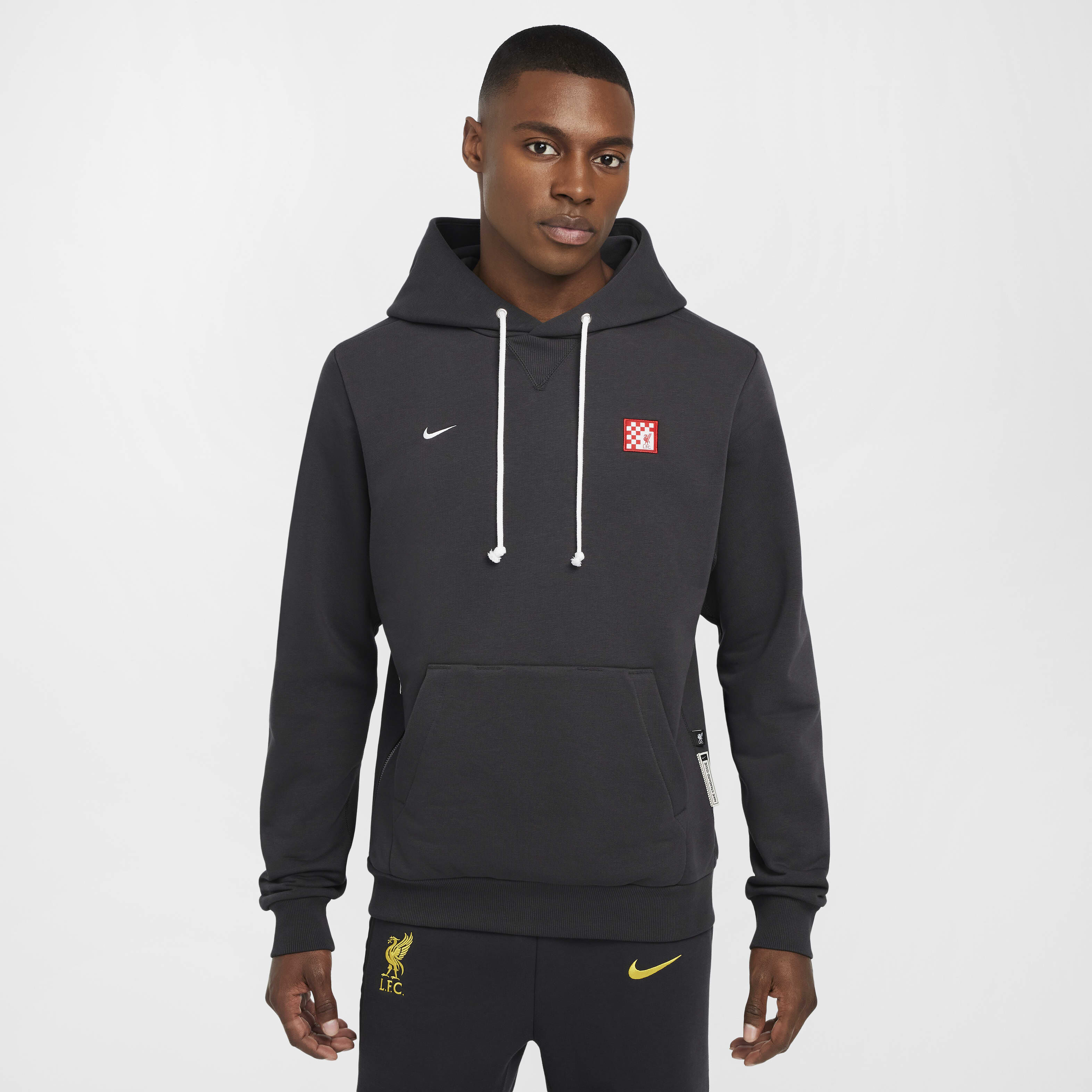 Check Out the Latest Football Hoodies Sweatshirts Nike KSA