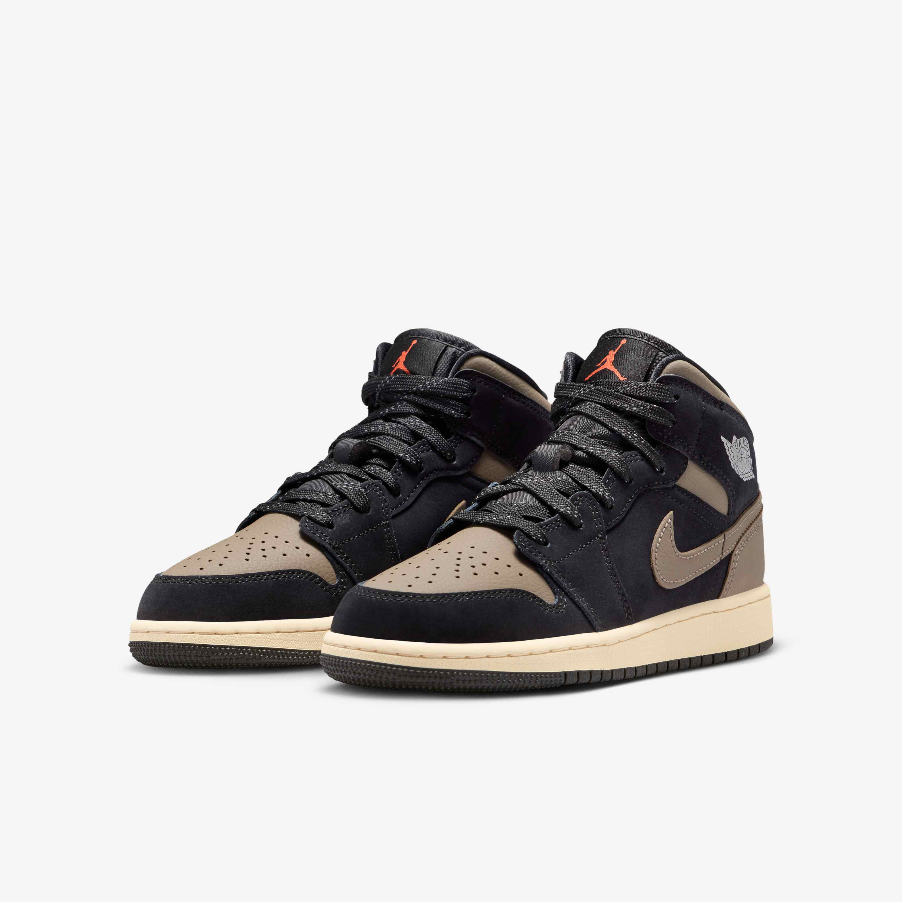 Air Jordan 1 Mid SE image number 4
