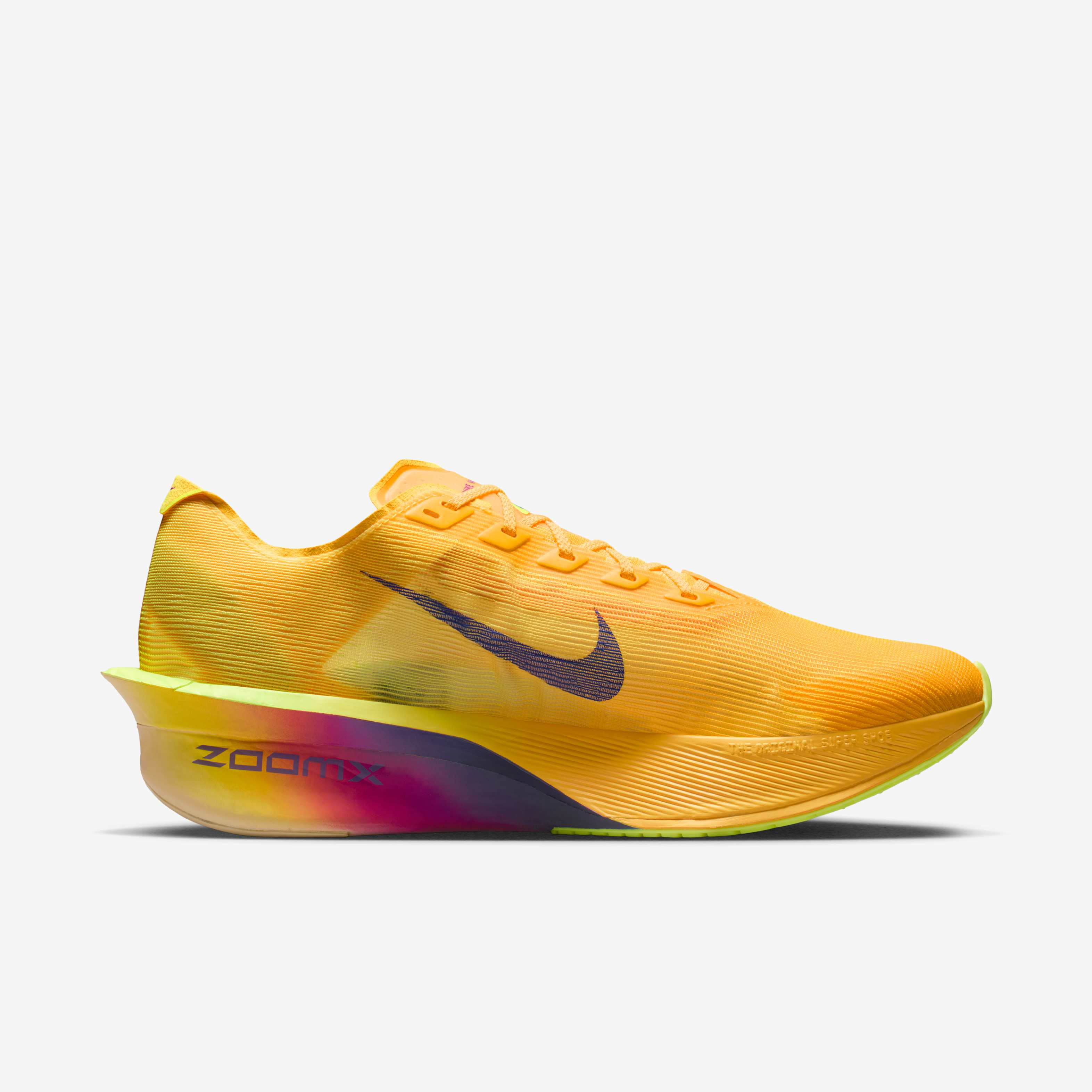 Nike Vaporfly 4 image number 2