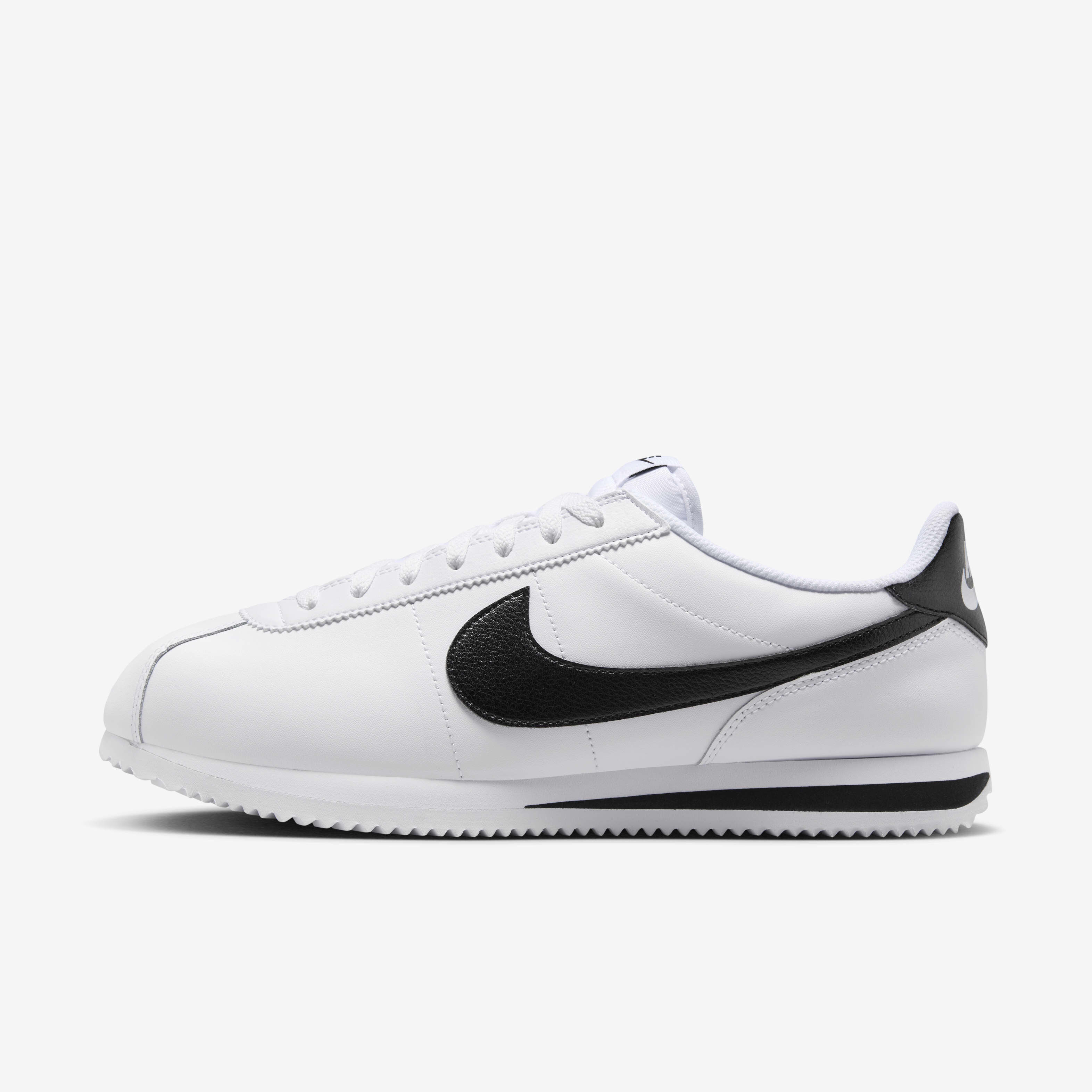 Buy Nike Cortez Leather Men s Shoes Nike Saudi Official