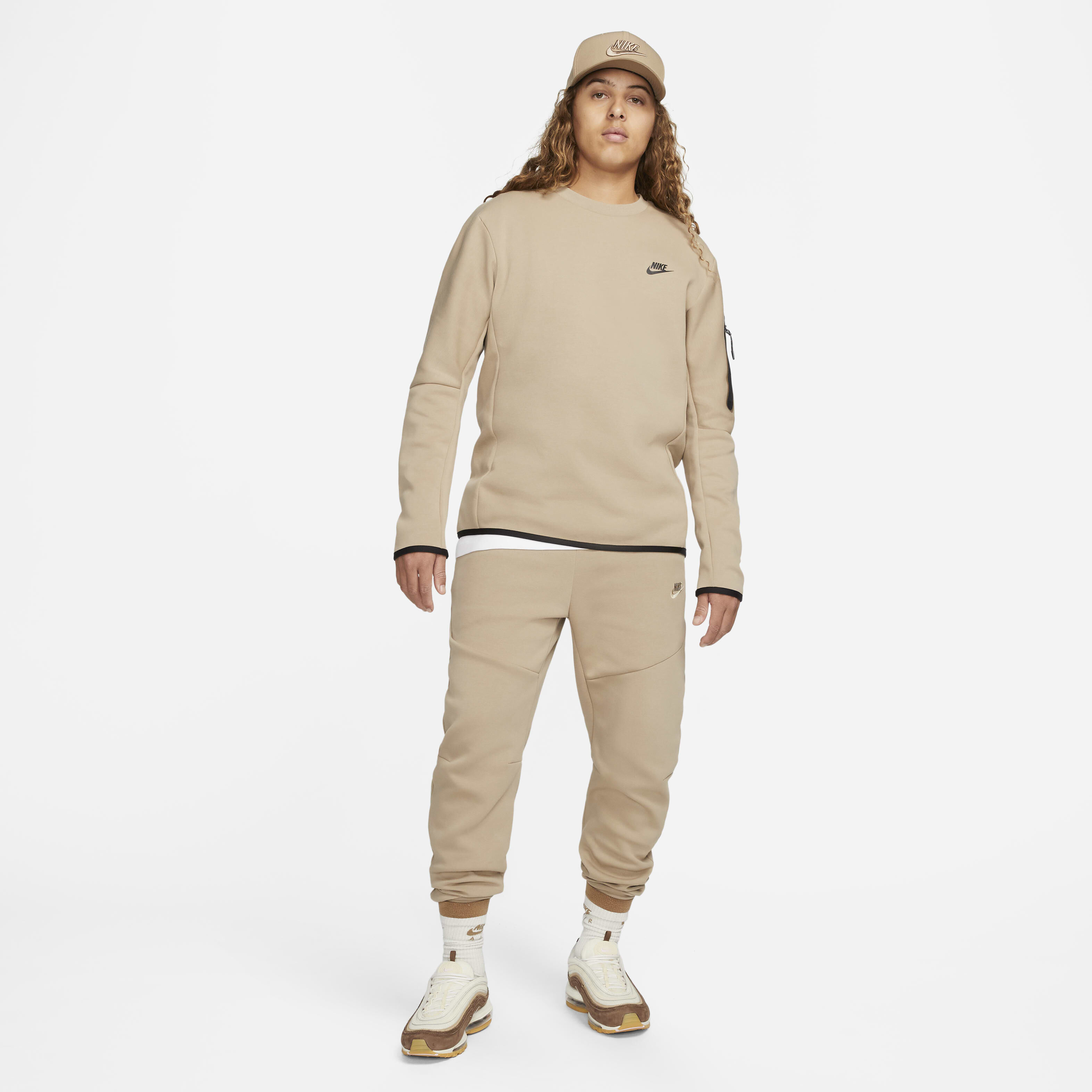 【新品未使用・完売品】TECH SWEAT CREW S/S BEIGE Nike USATF Men's Sportswear Tech Fleece Jacket – Team USATF