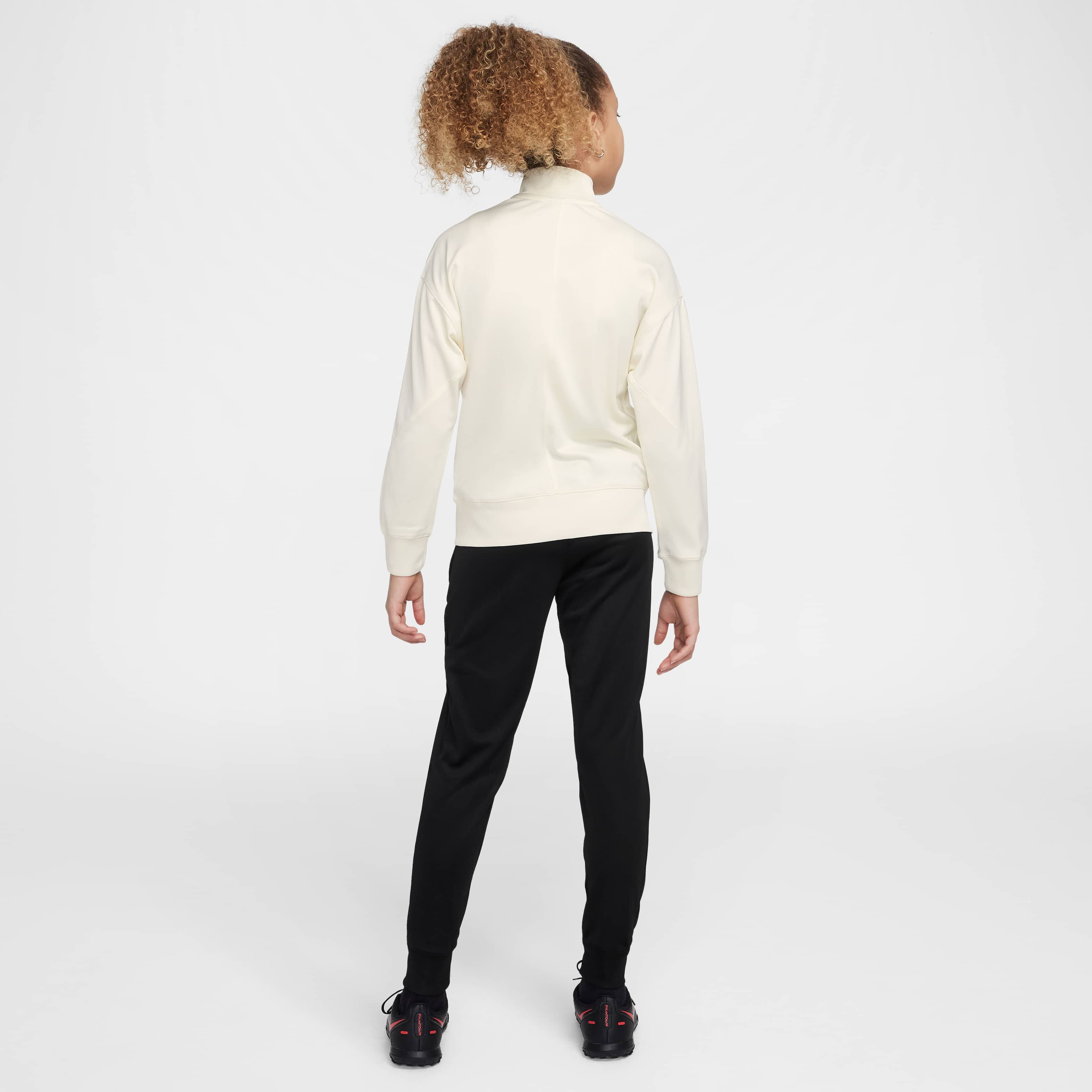 Liverpool F.C. Strike Special Edition image number 1