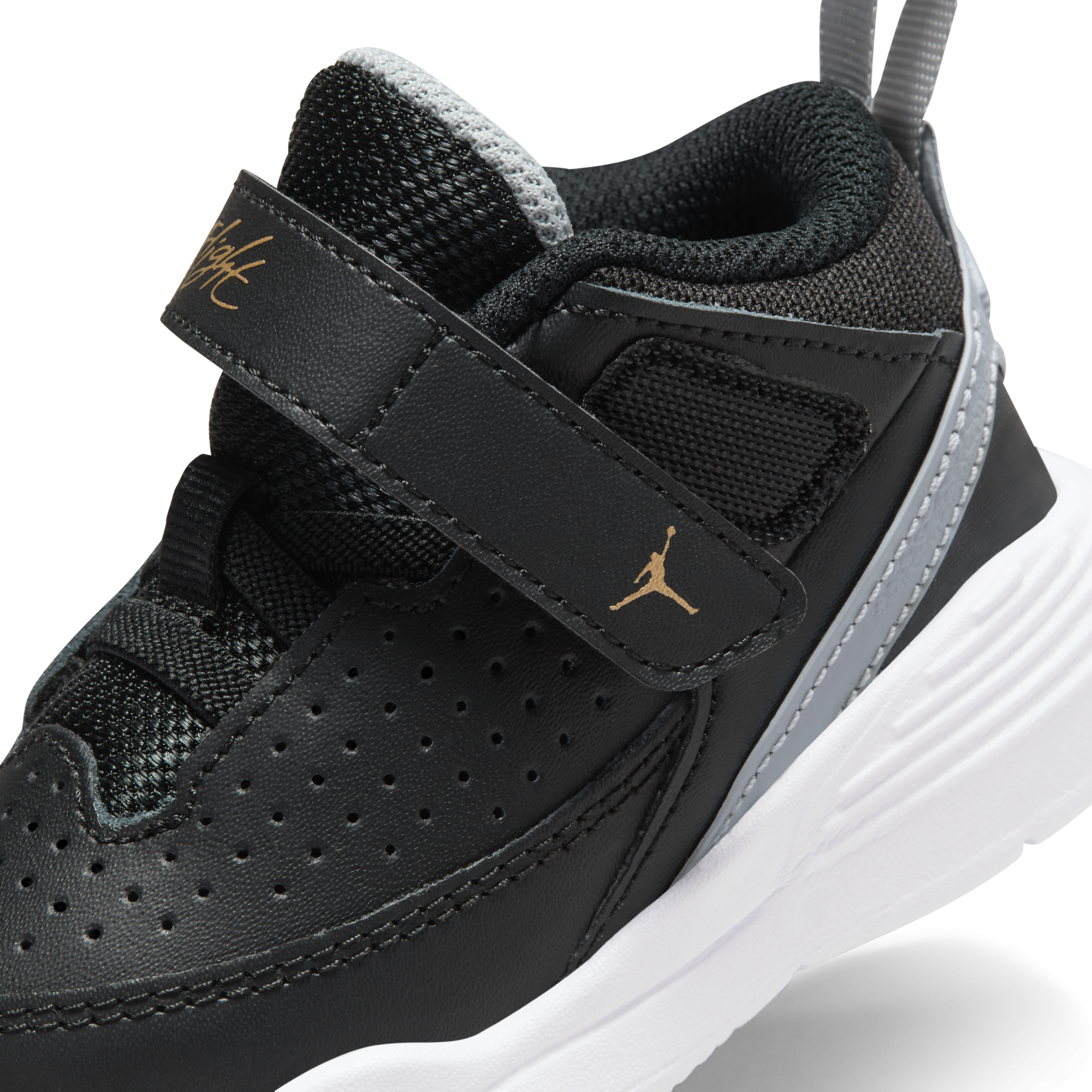 Jordan max aura best sale infant