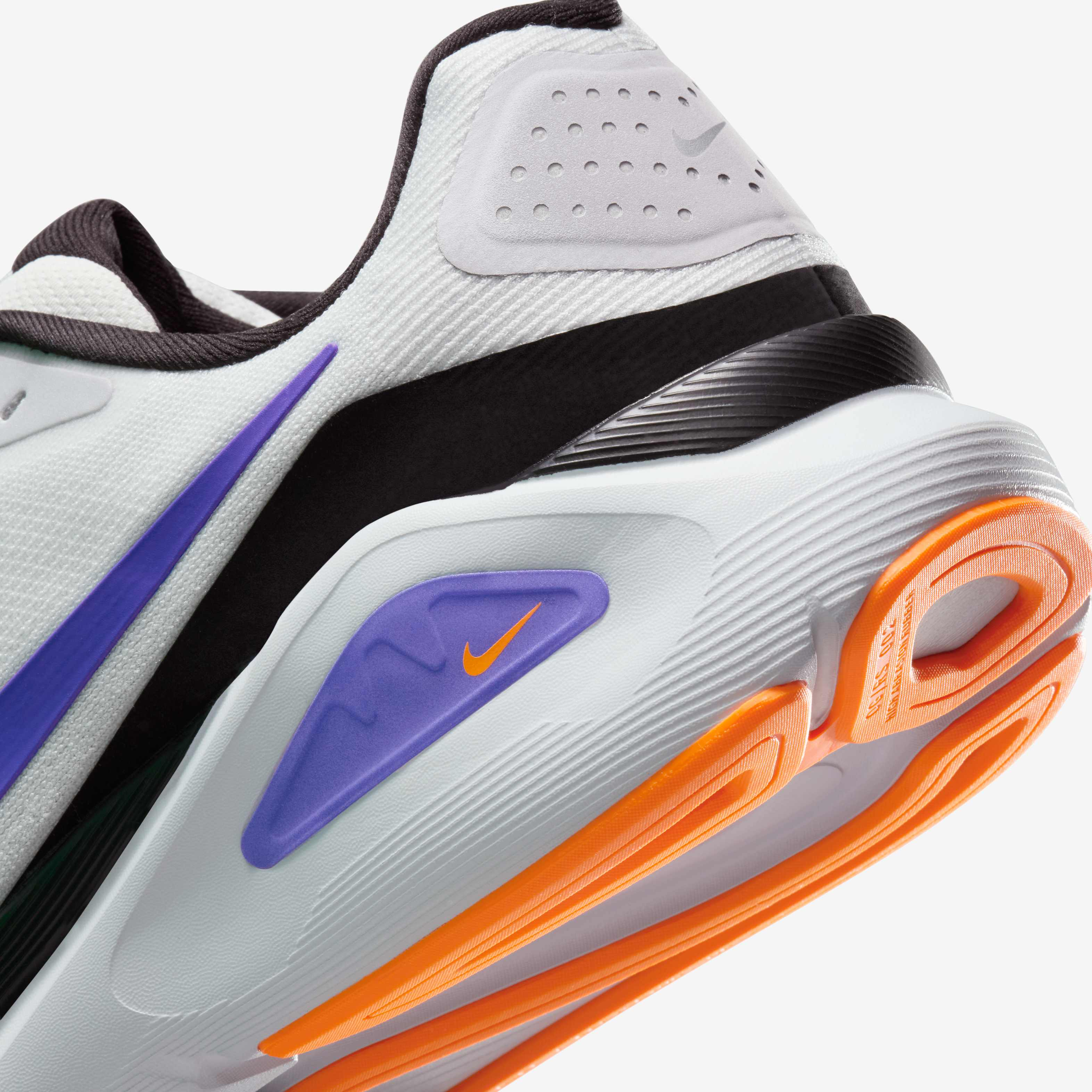 Nike Structure 26 image number 7
