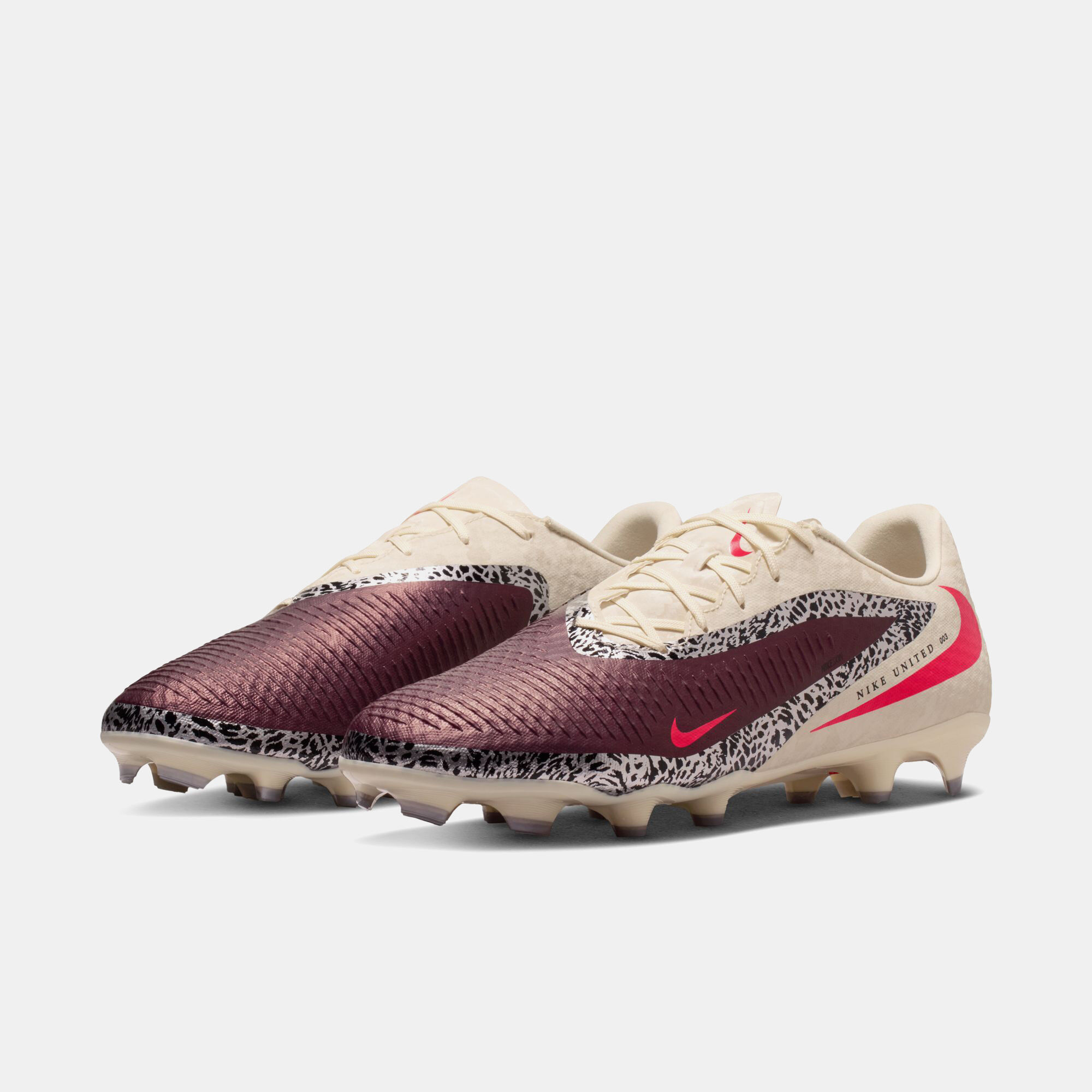 Nike United Phantom 6 Low Academy image number 2