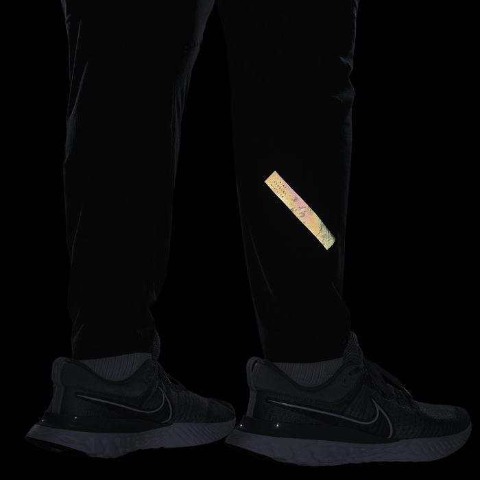 Nike Dri FIT Running Division Phenom